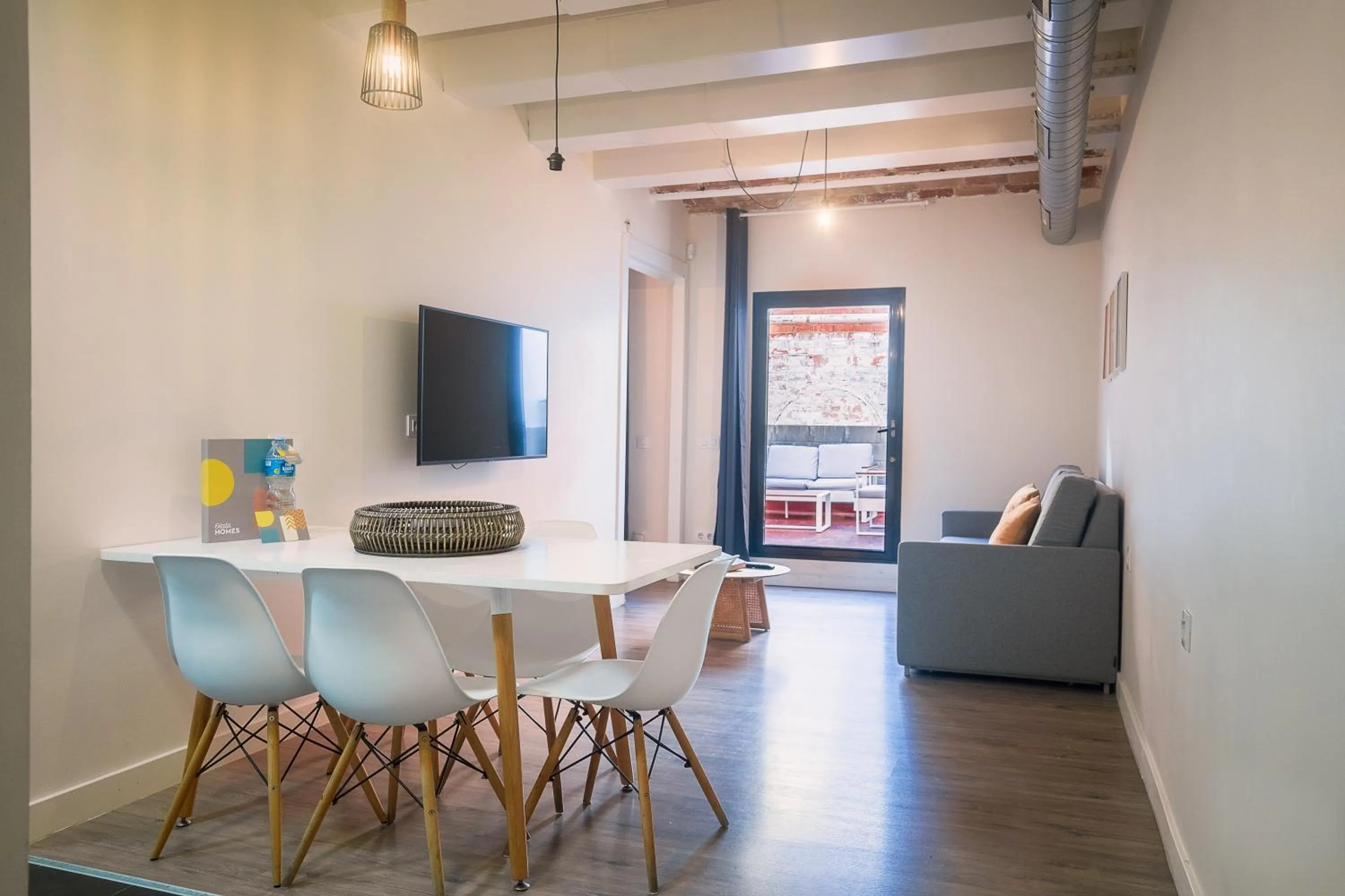 Modern Catalan Apartments by Olala Homes