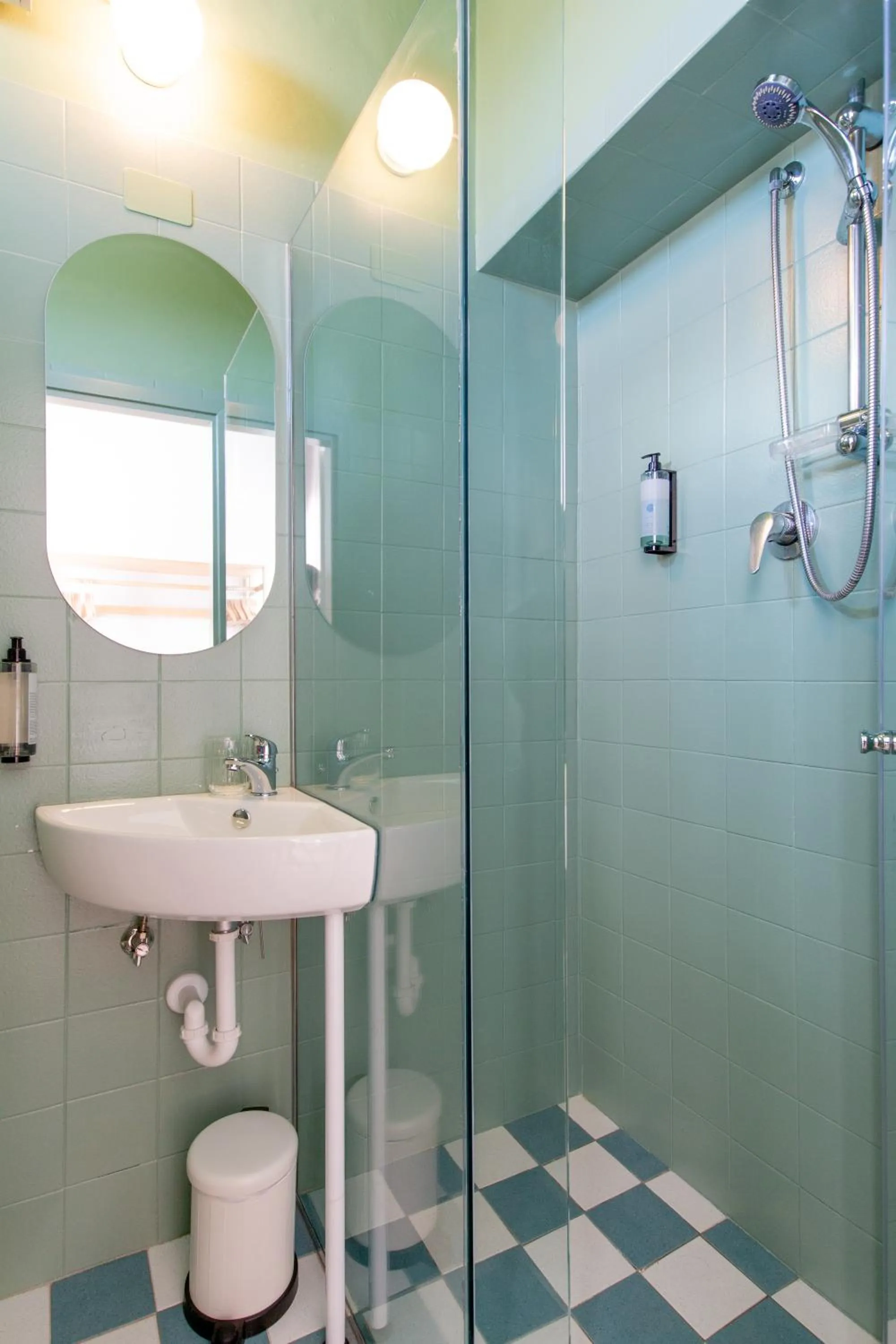 Shower in Hotel Belvedere Rimini