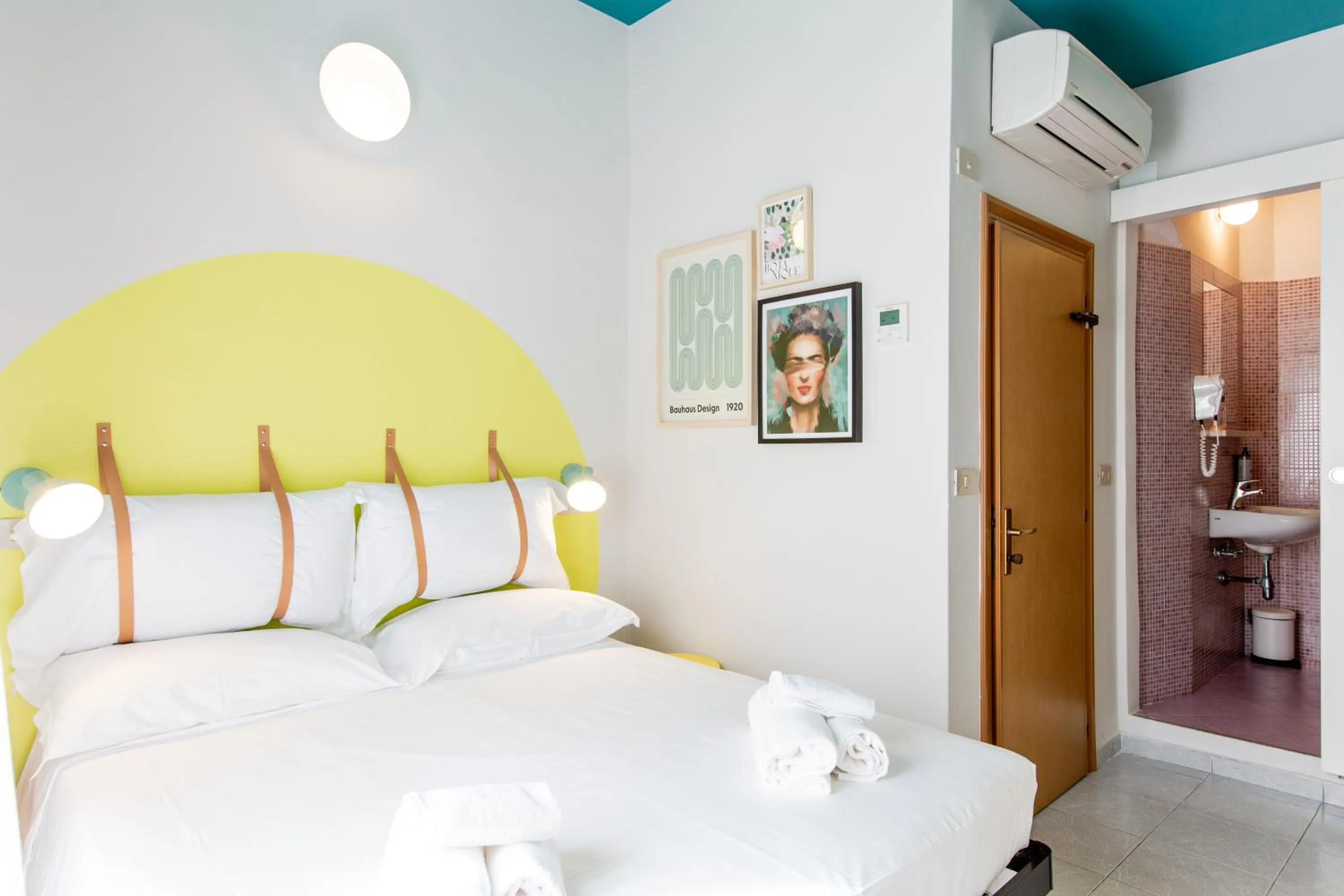 Bed in Hotel Belvedere Rimini