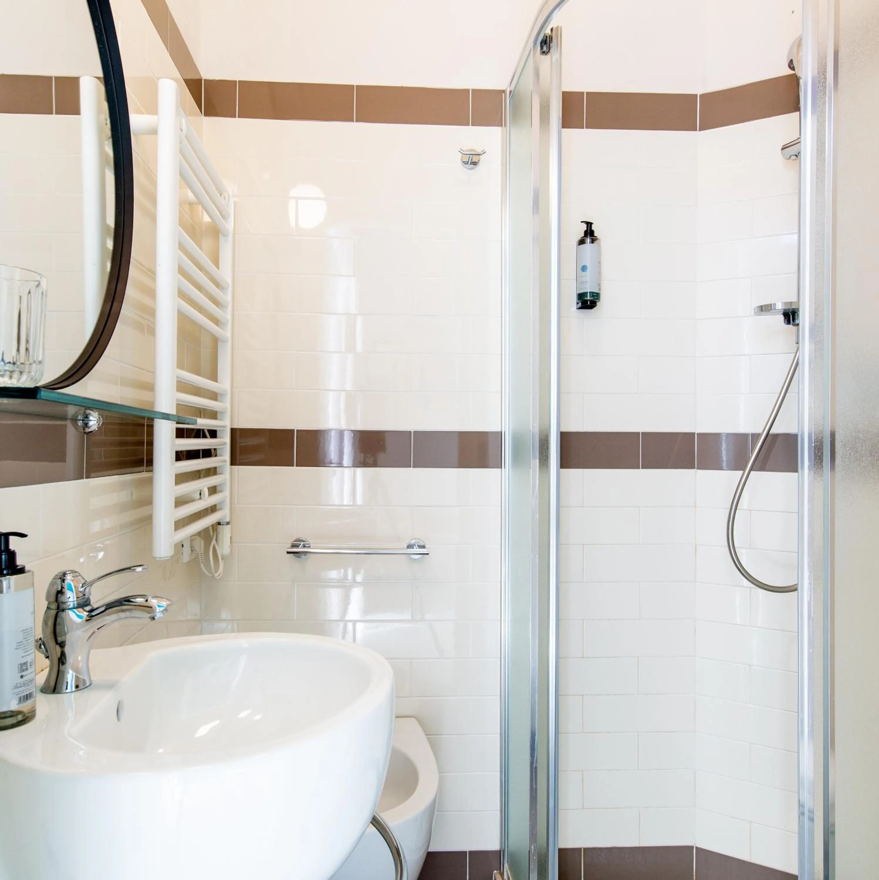 Shower in Hotel Belvedere Rimini