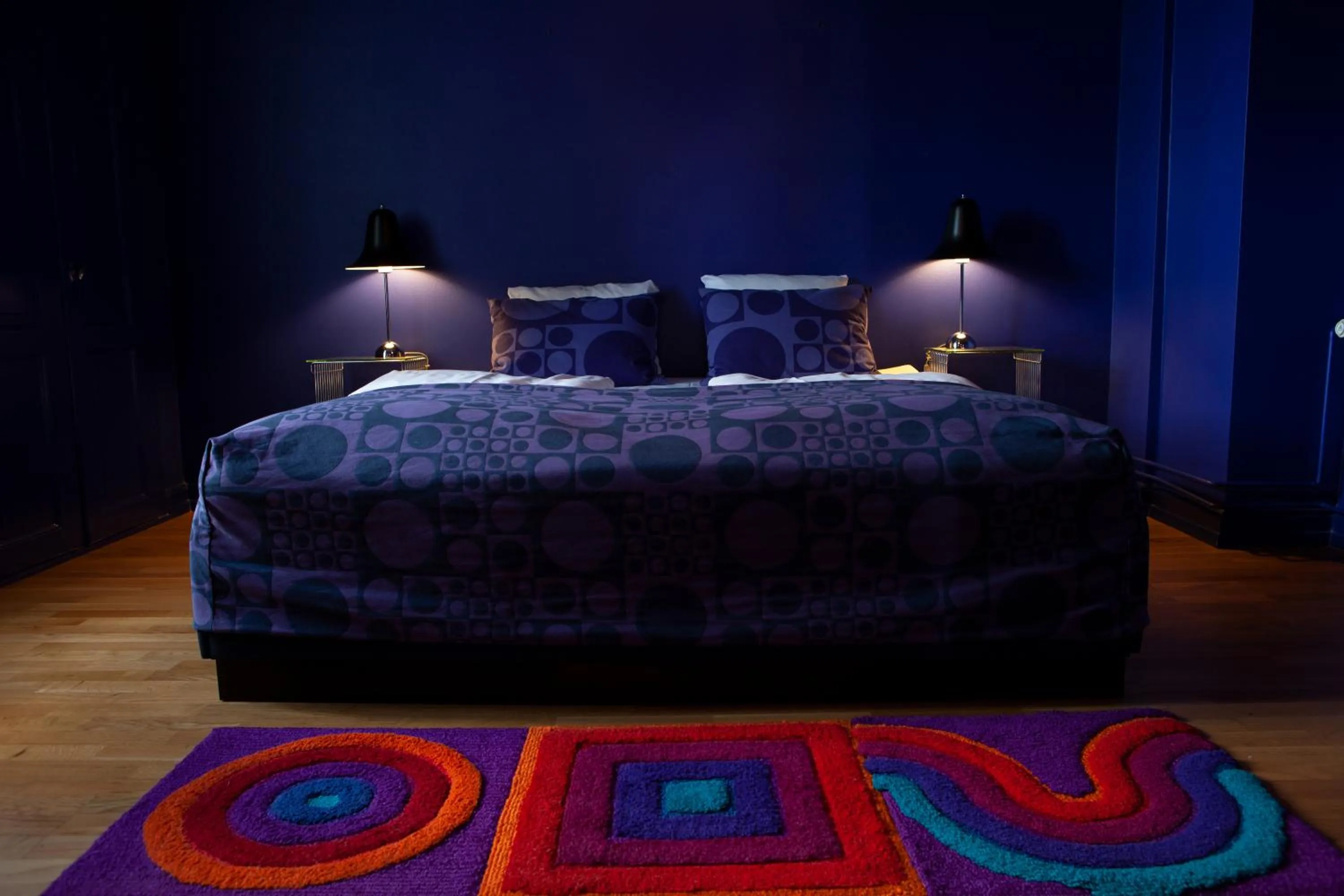 Bed in Hotel Alexandra