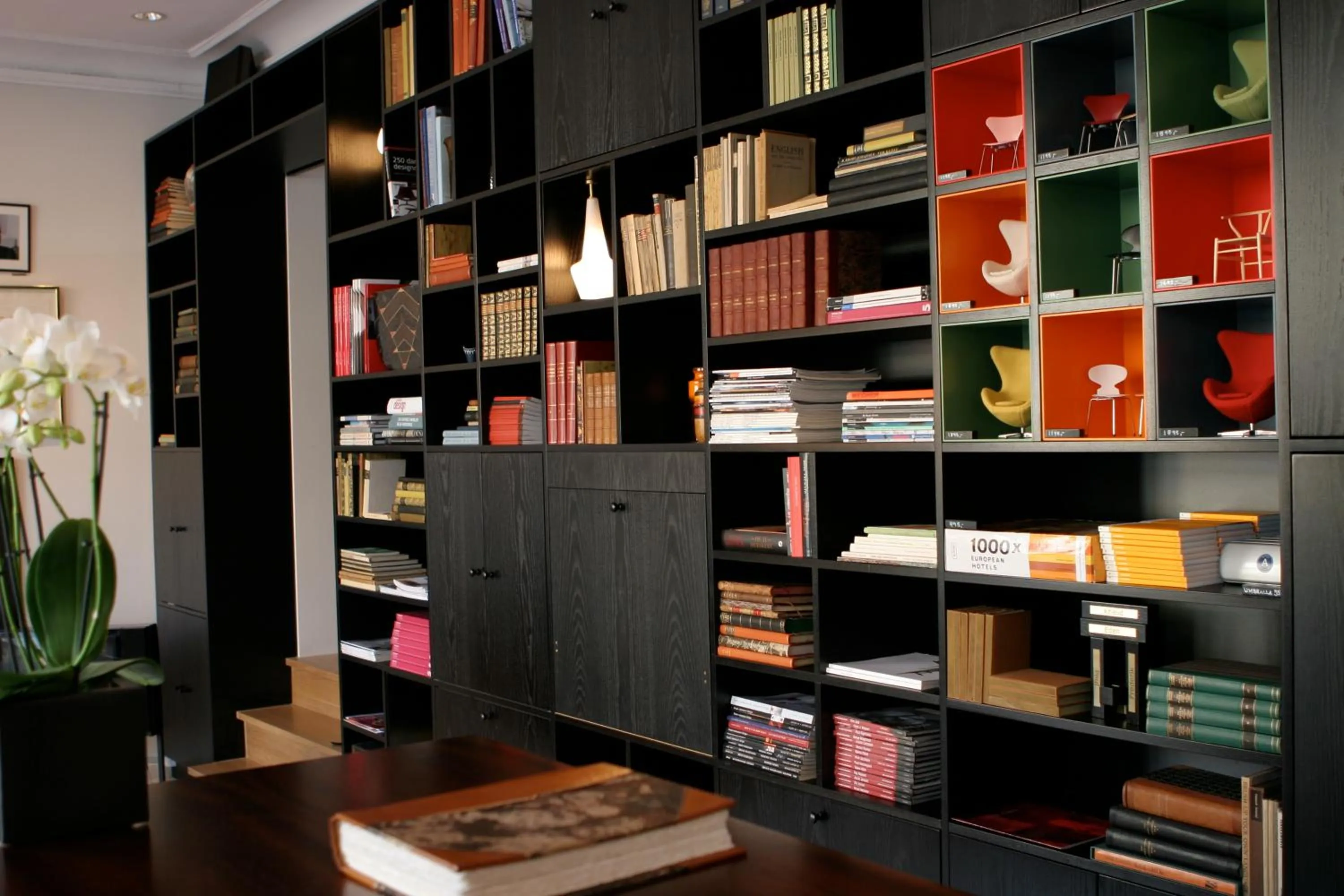 Library in Hotel Alexandra