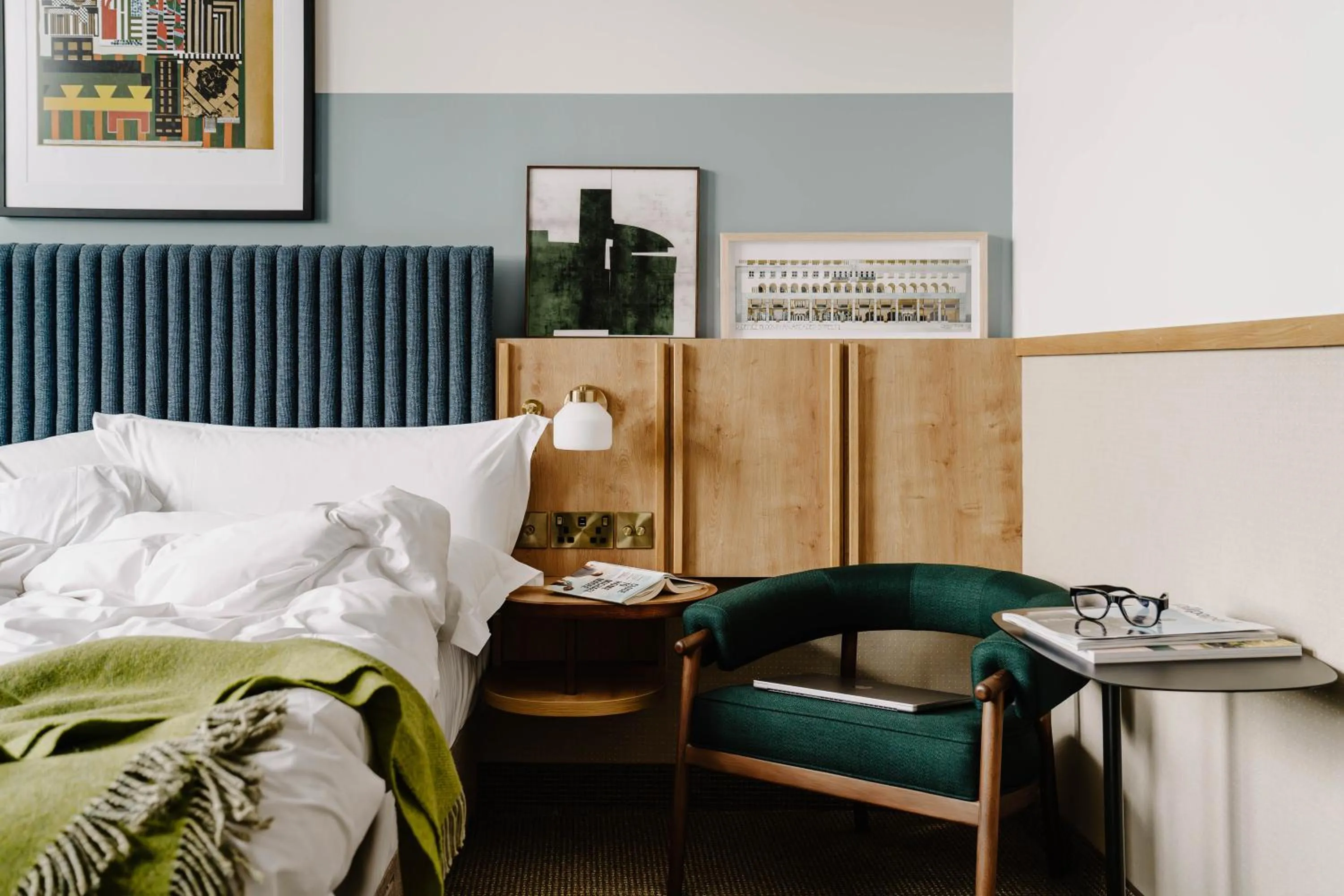 Bedroom, Bed in Club Quarters Hotel St Paul's, London