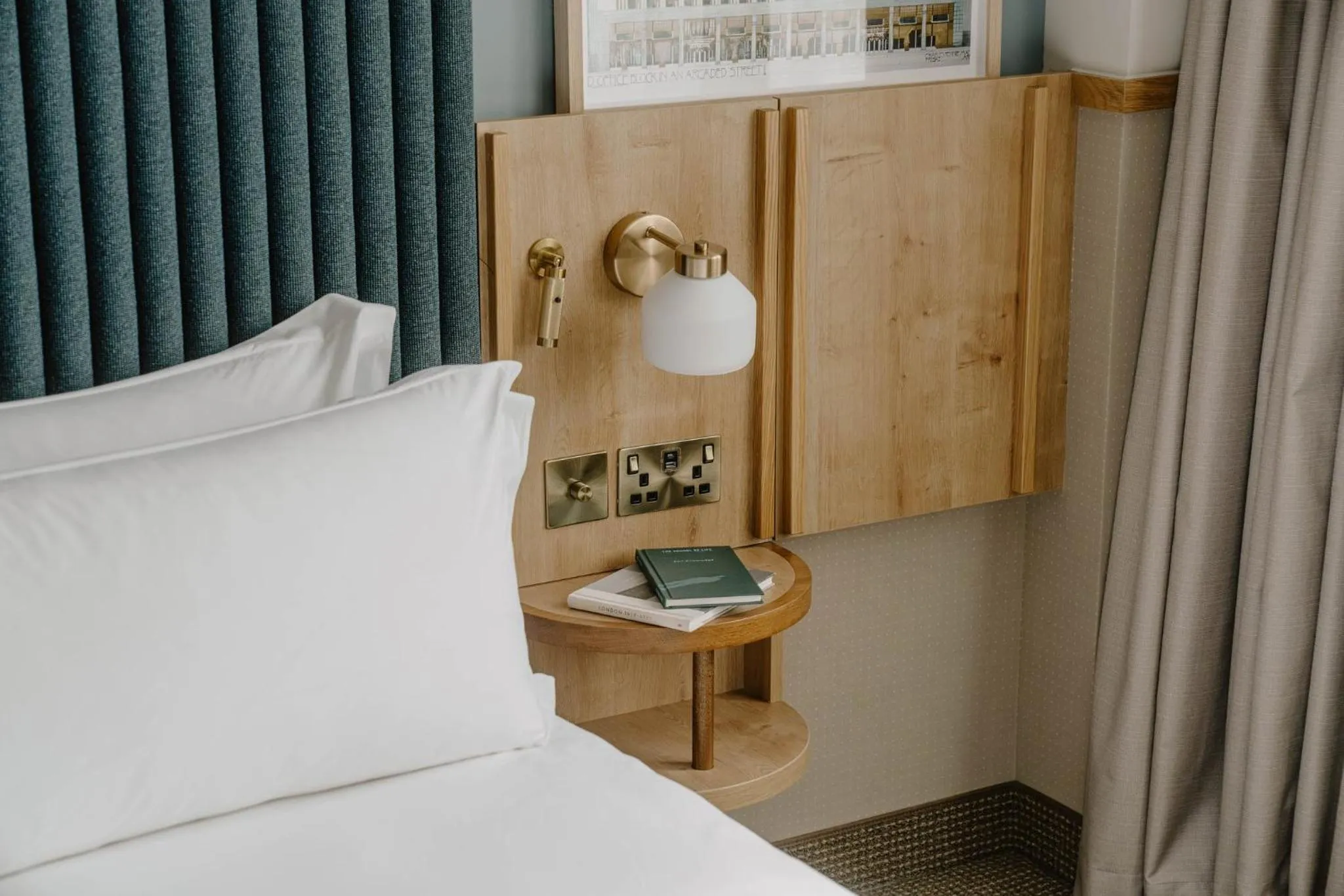 Bedroom, Bed in Club Quarters Hotel St Paul's, London