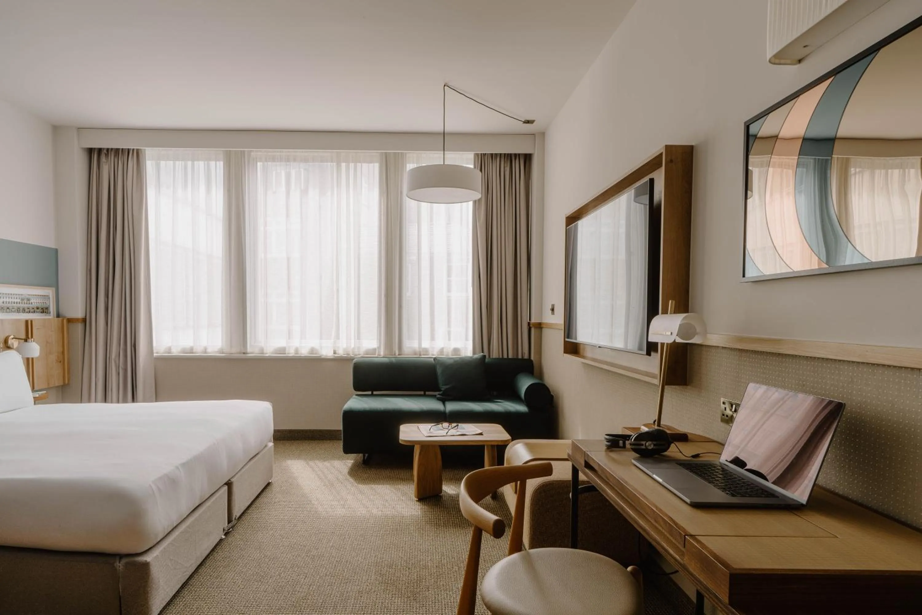 Bed in Club Quarters Hotel St Paul's, London