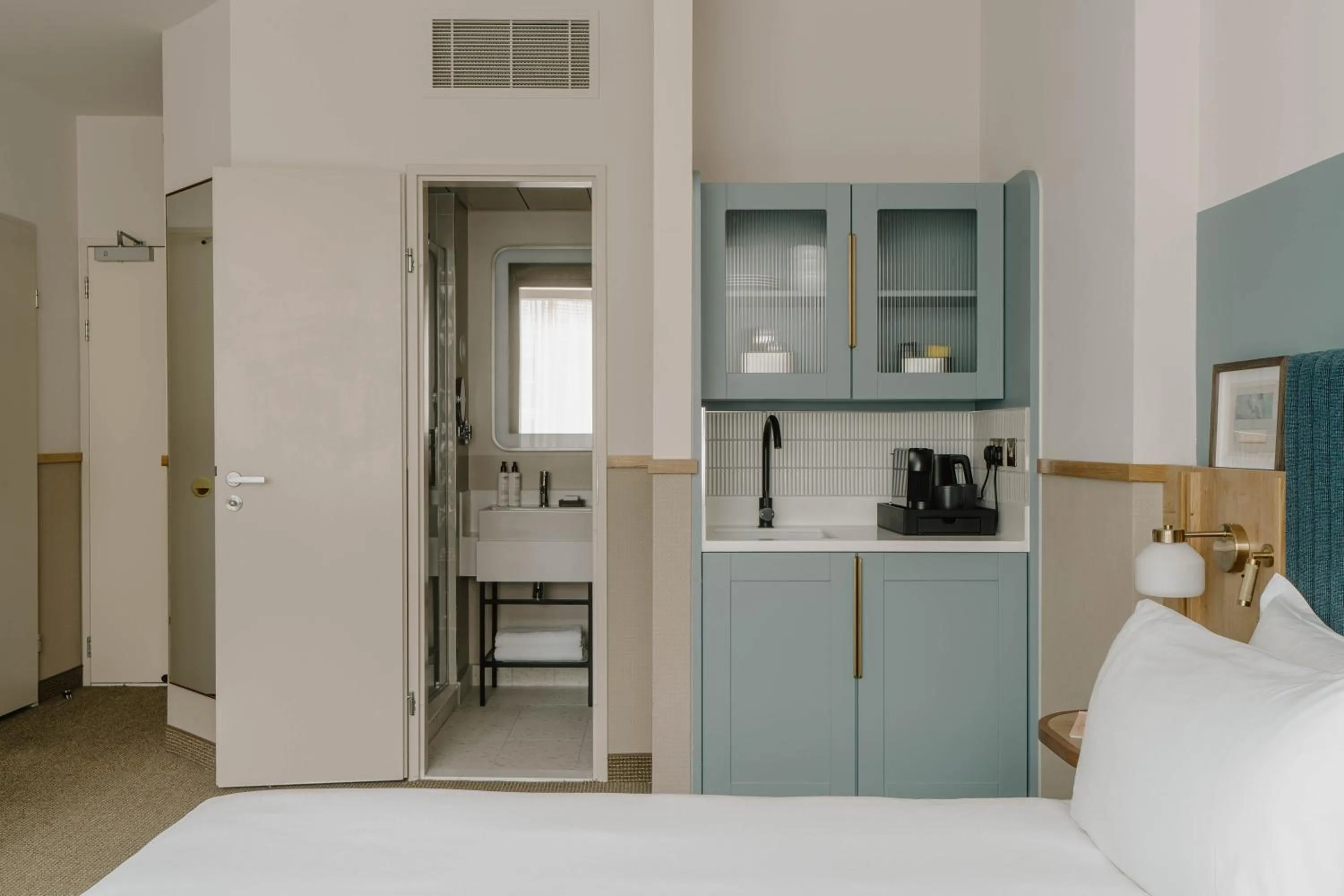 Bed in Club Quarters Hotel St Paul's, London