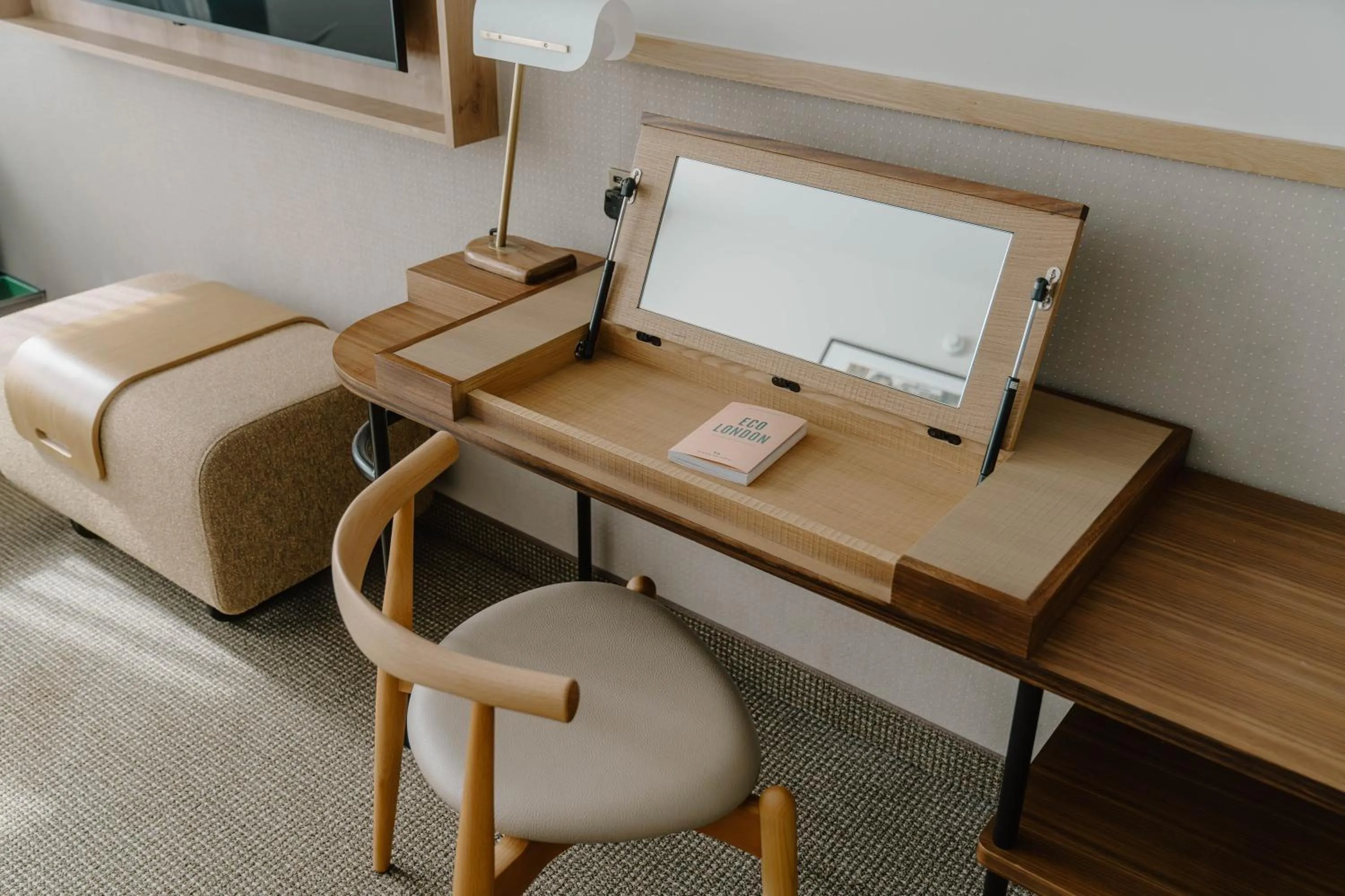 Seating area in Club Quarters Hotel St Paul's, London