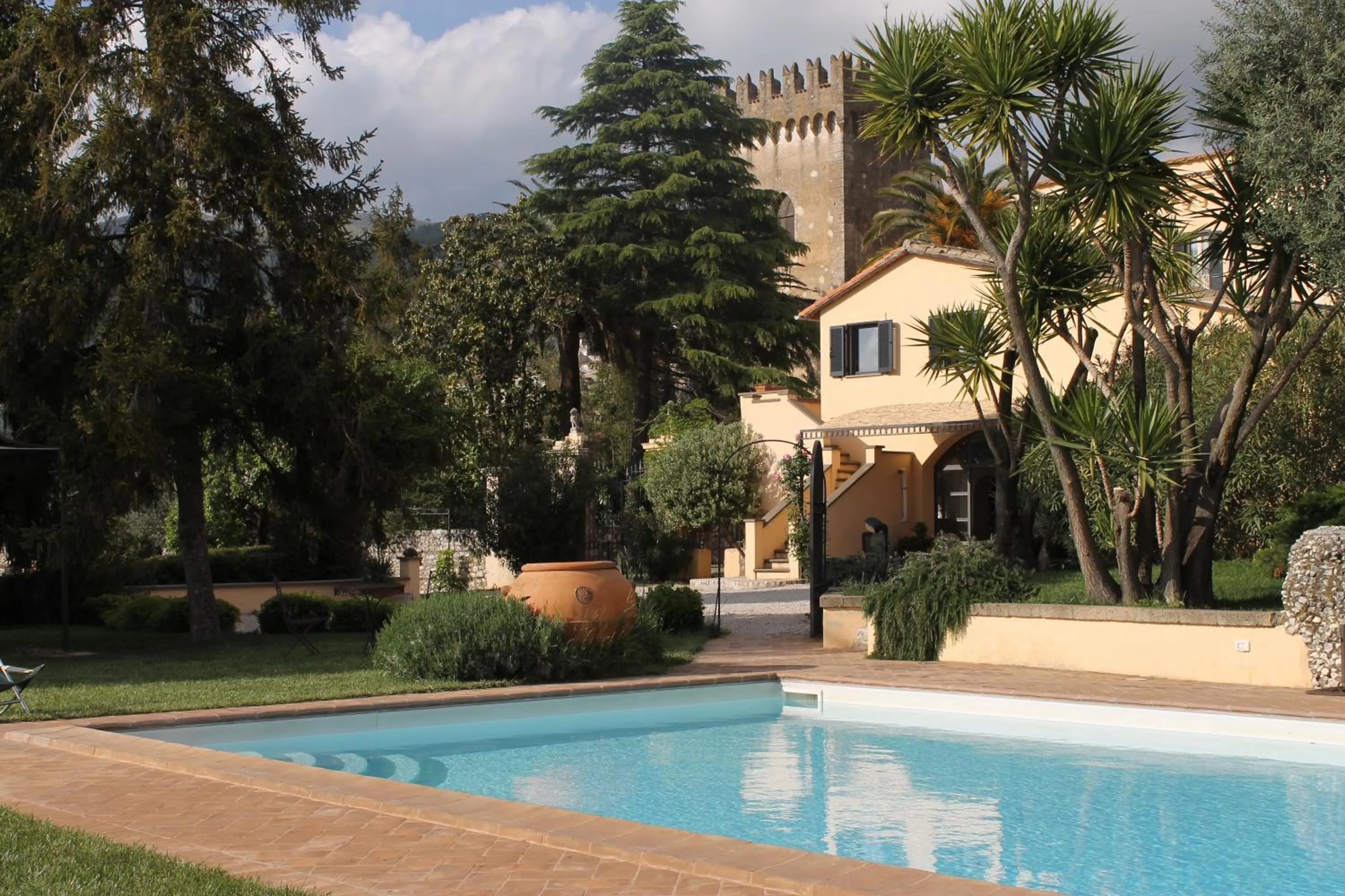 Property building in Agriturismo Castello Santa Margherita