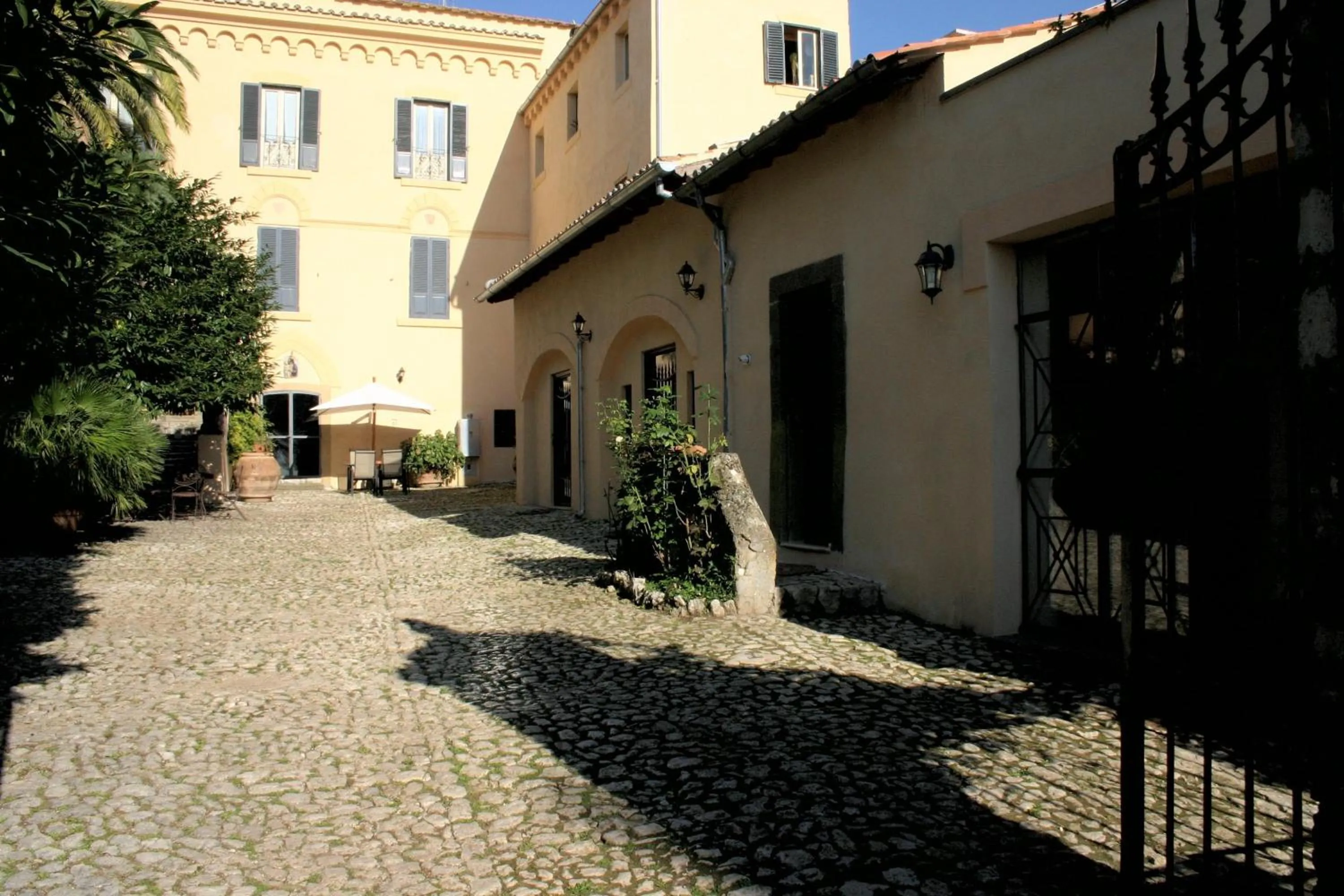 Property building in Agriturismo Castello Santa Margherita