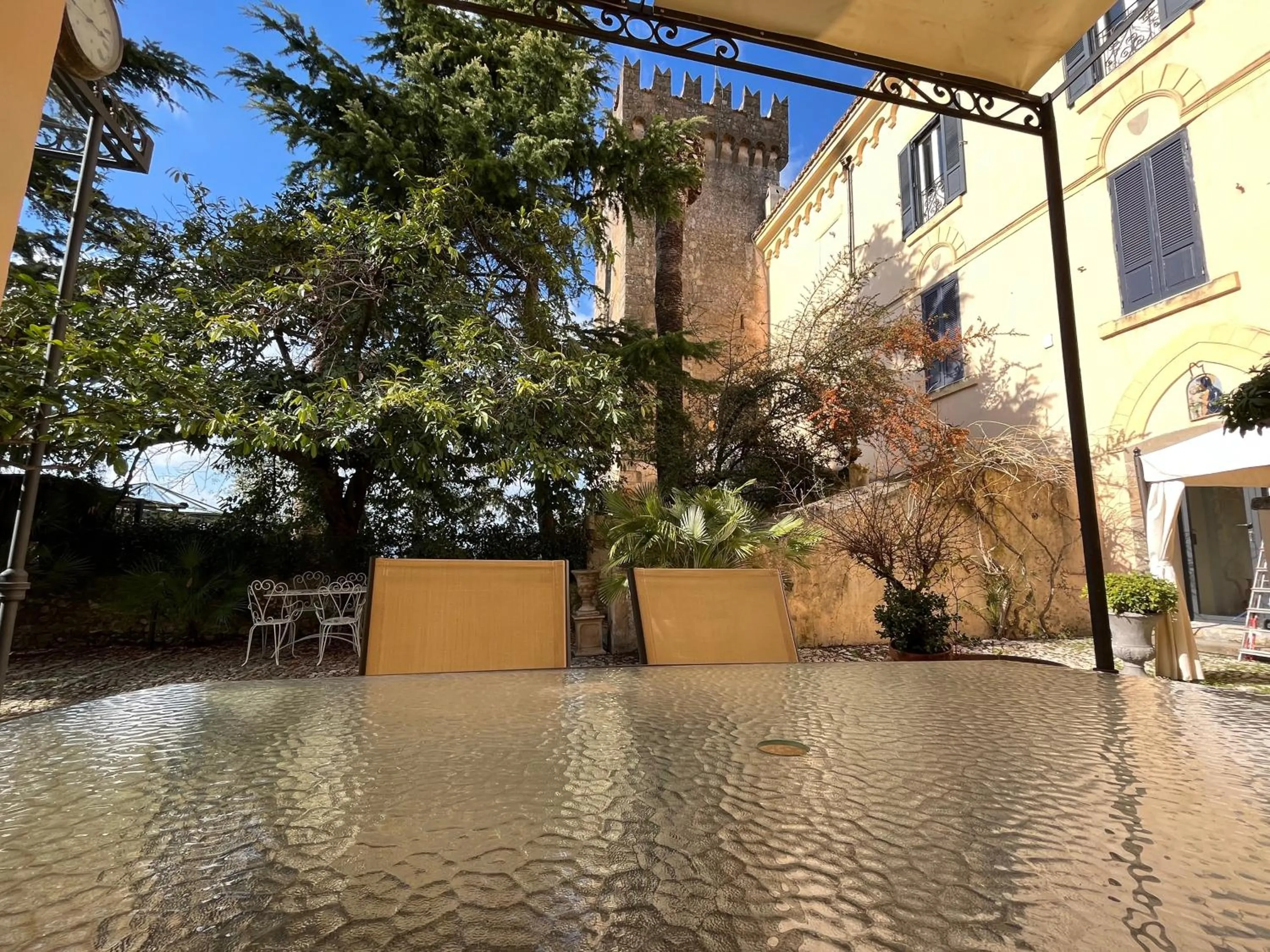 Patio in Agriturismo Castello Santa Margherita