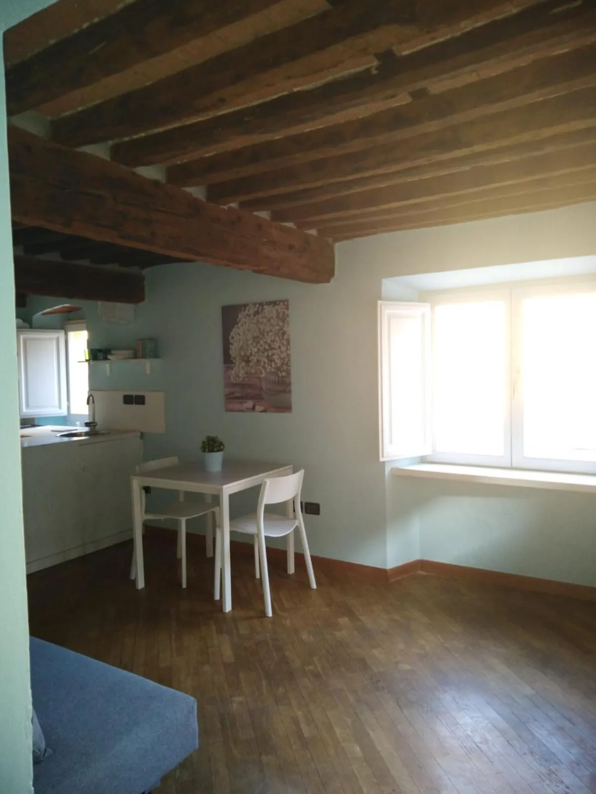 Dining area in Suite Sofia