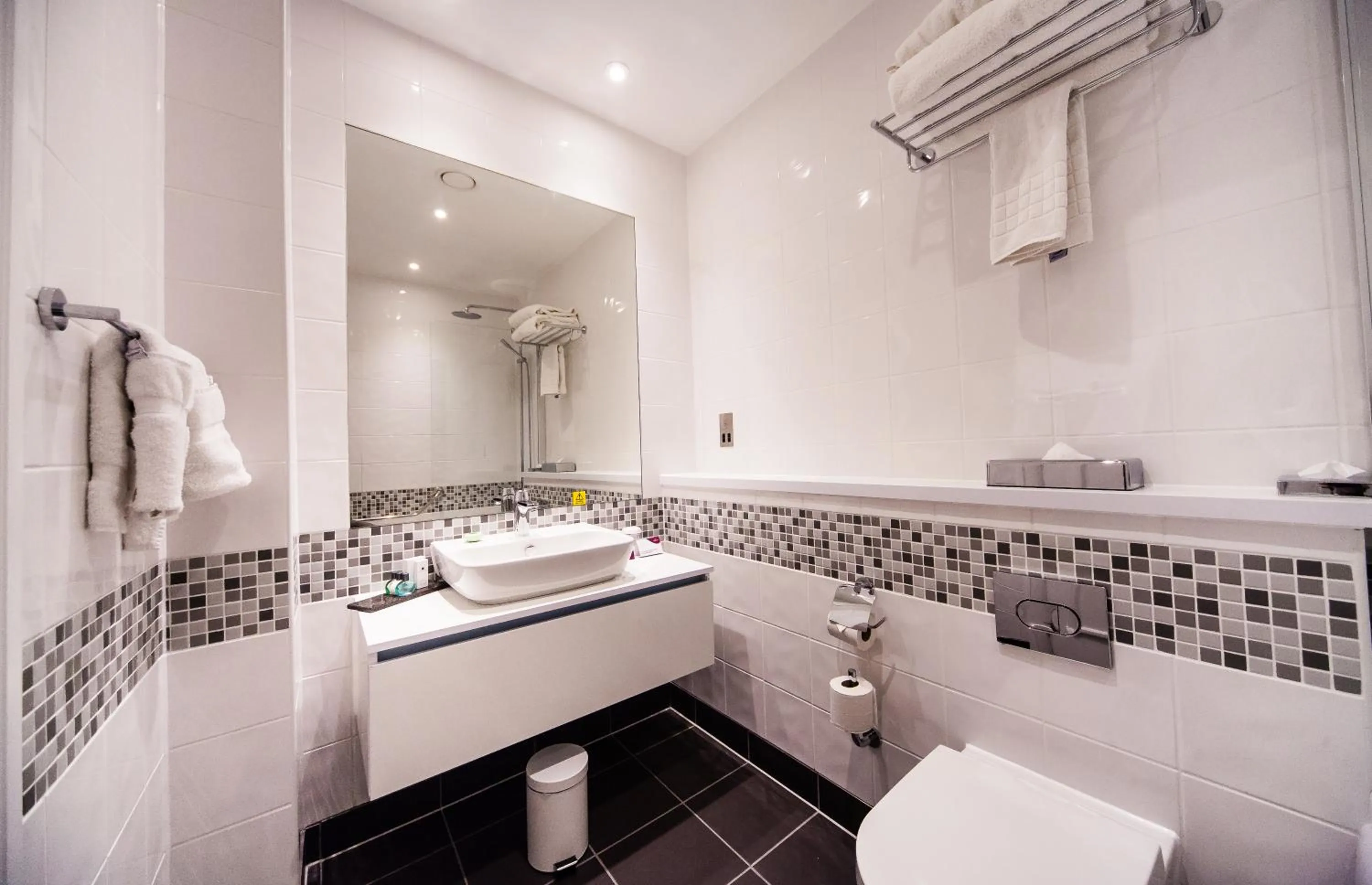 Bathroom in Crowne Plaza Leeds by IHG