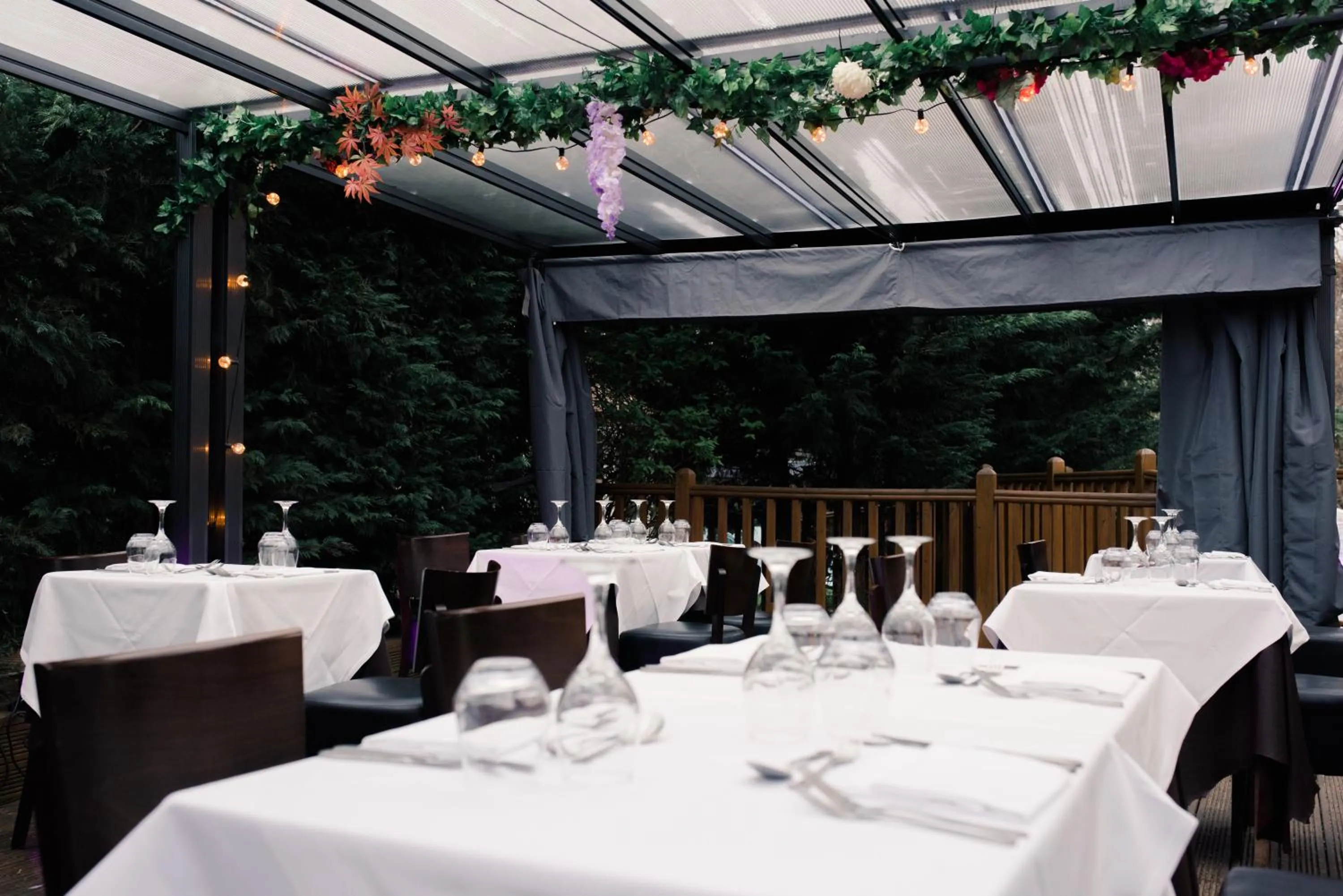 Restaurant/Places to Eat in The Casa Hotel and Marco Pierre White Restaurant - Camberley West