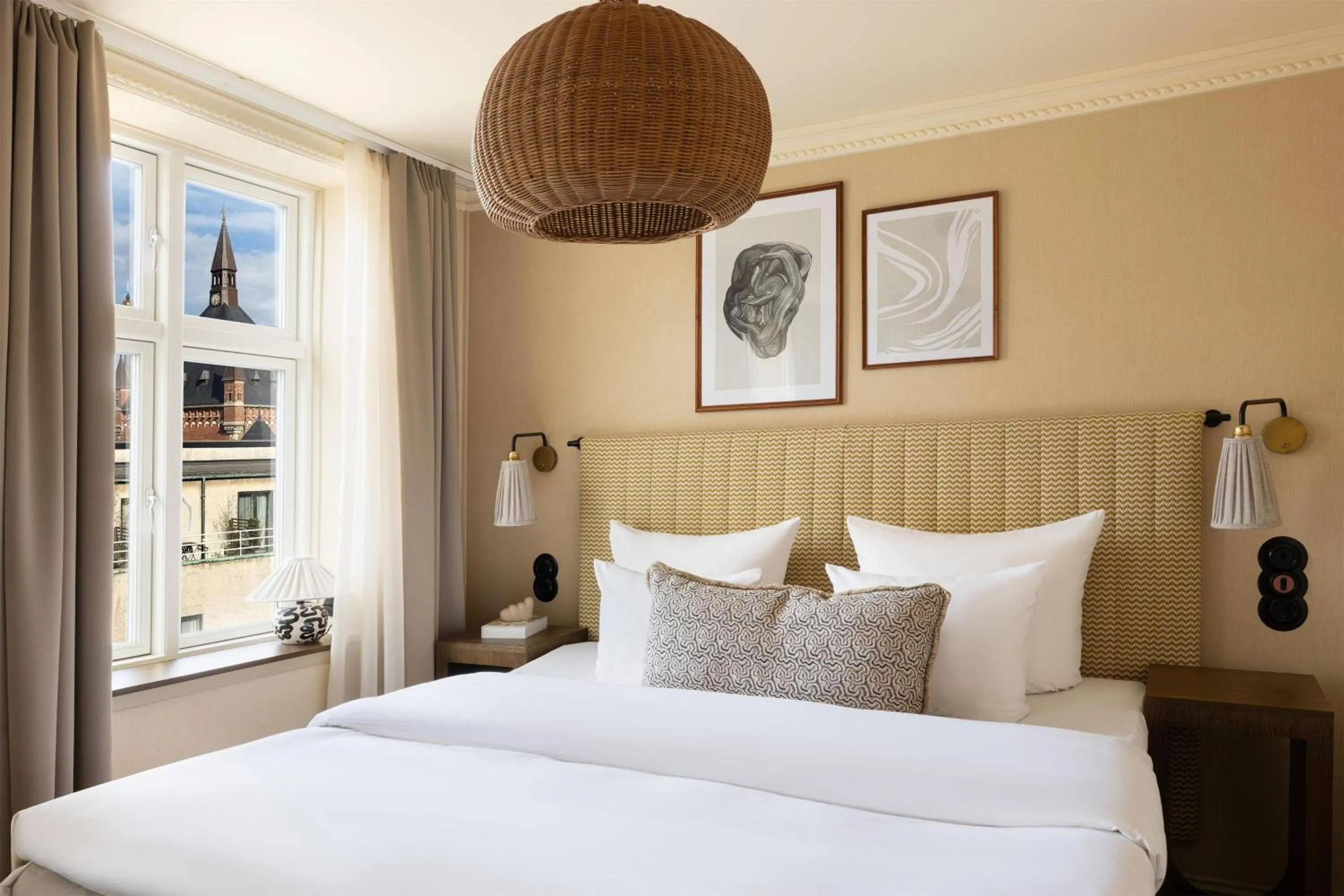 Bedroom, Bed in NH Copenhagen Grand Joanne