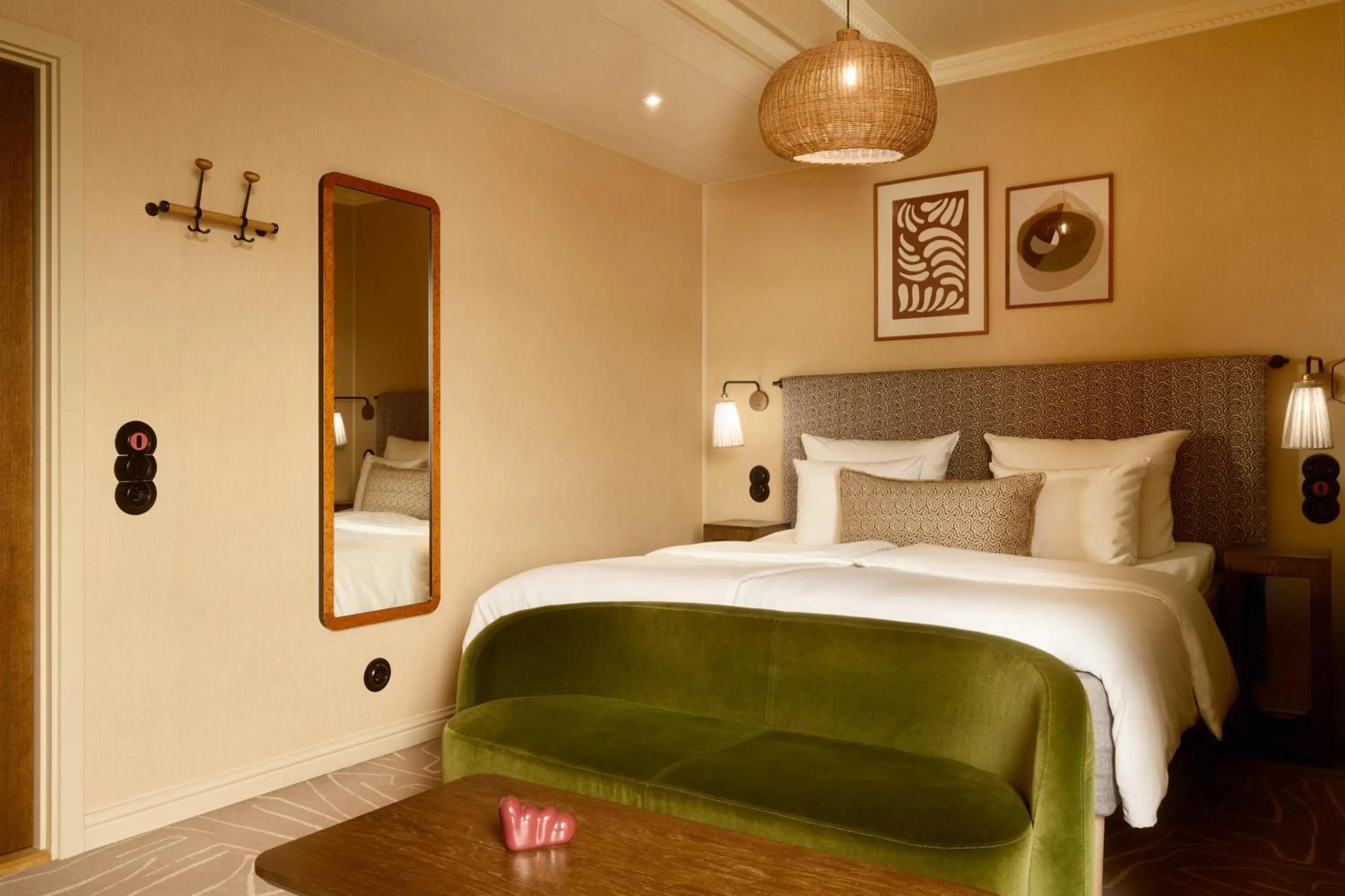 Bedroom, Bed in NH Copenhagen Grand Joanne