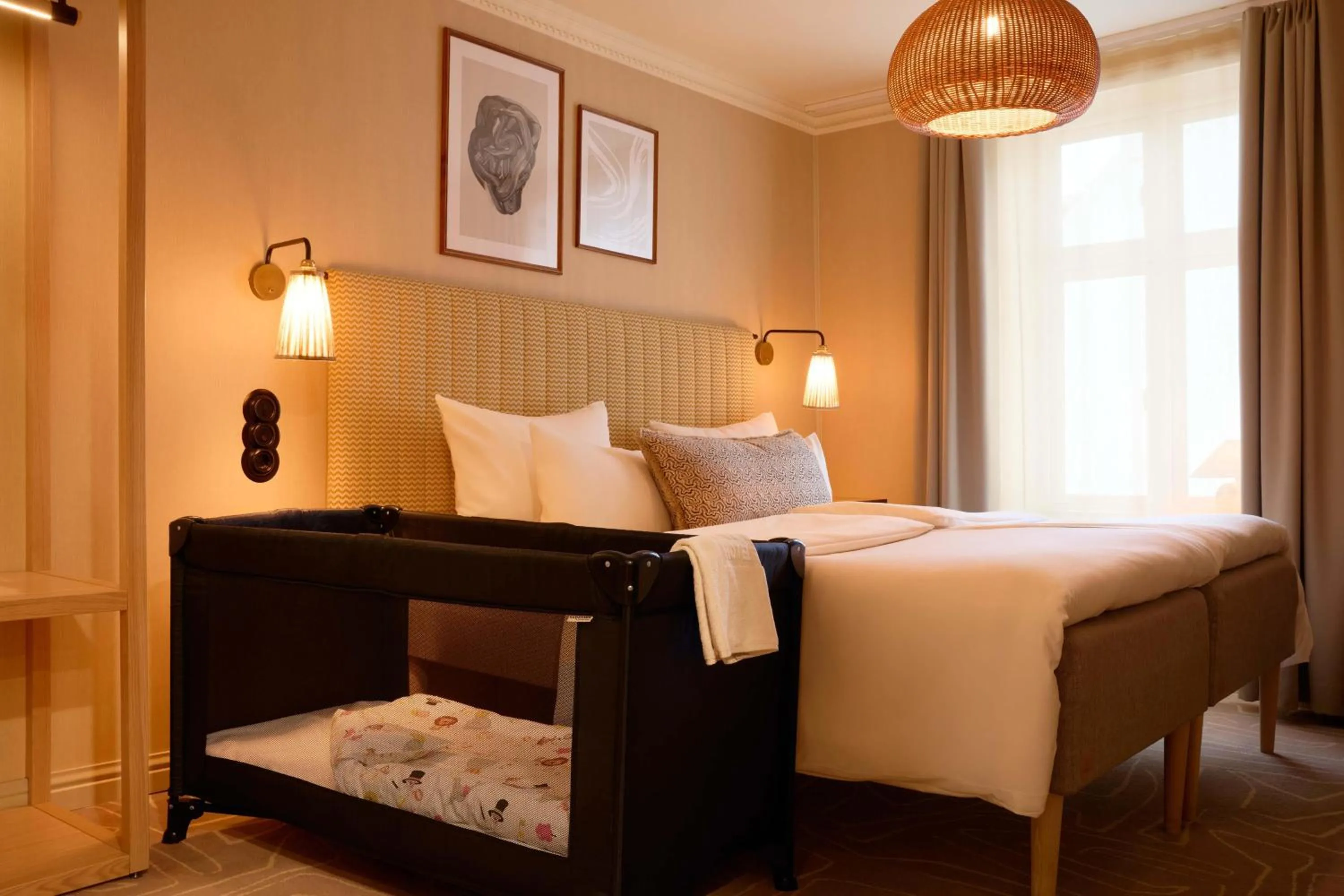 Bedroom, Bed in NH Copenhagen Grand Joanne