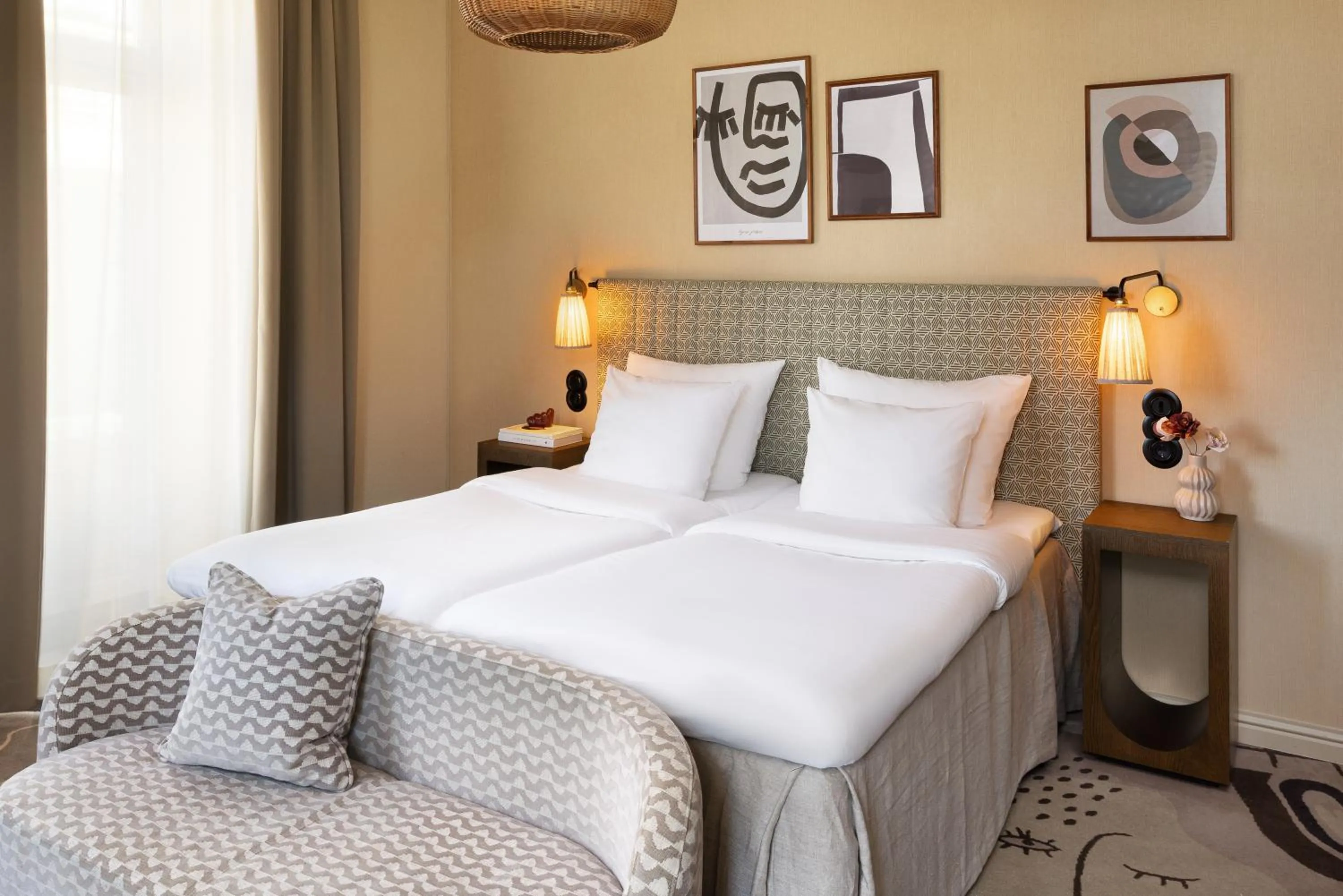 Bed in NH Copenhagen Grand Joanne