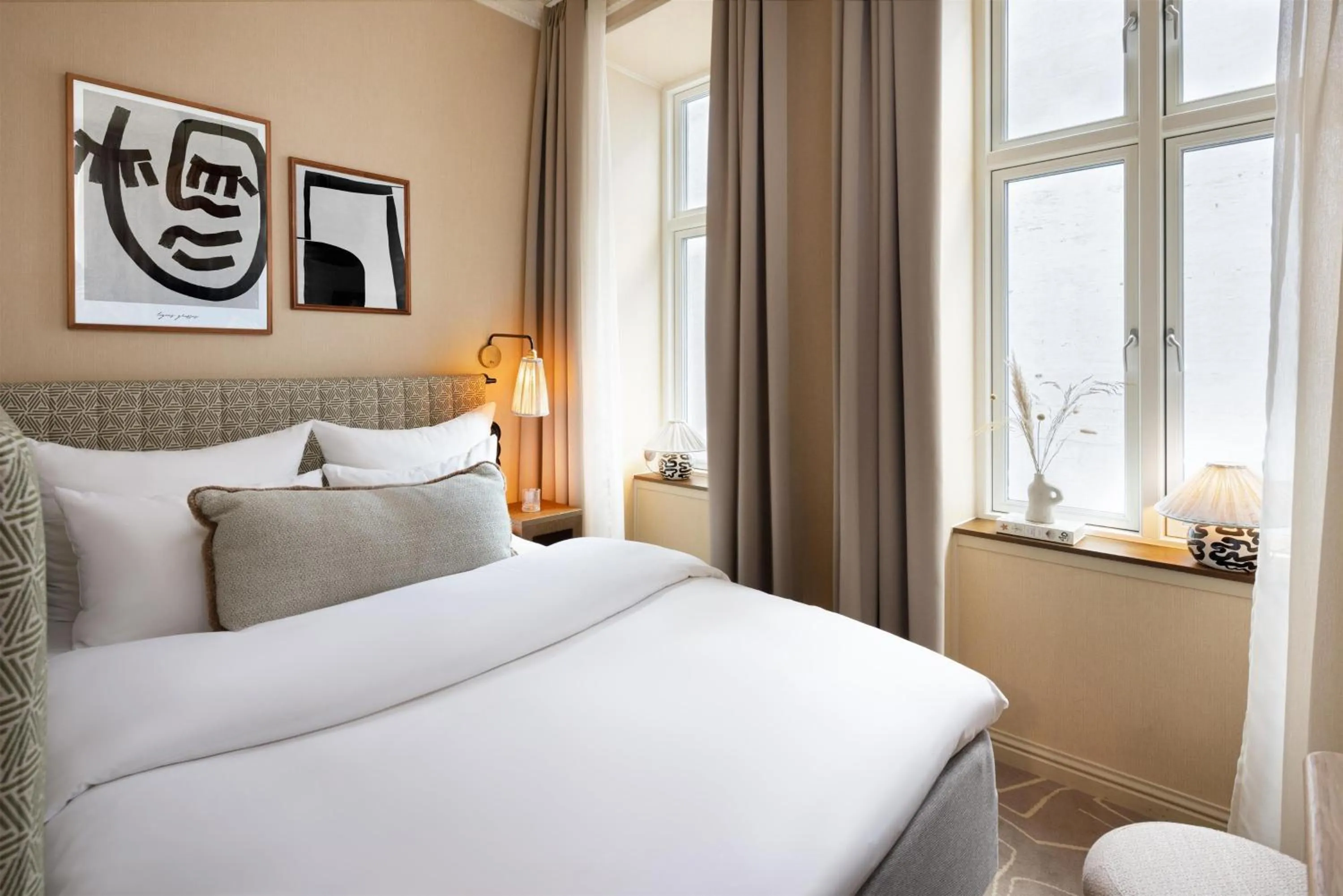 Bedroom, Bed in NH Copenhagen Grand Joanne