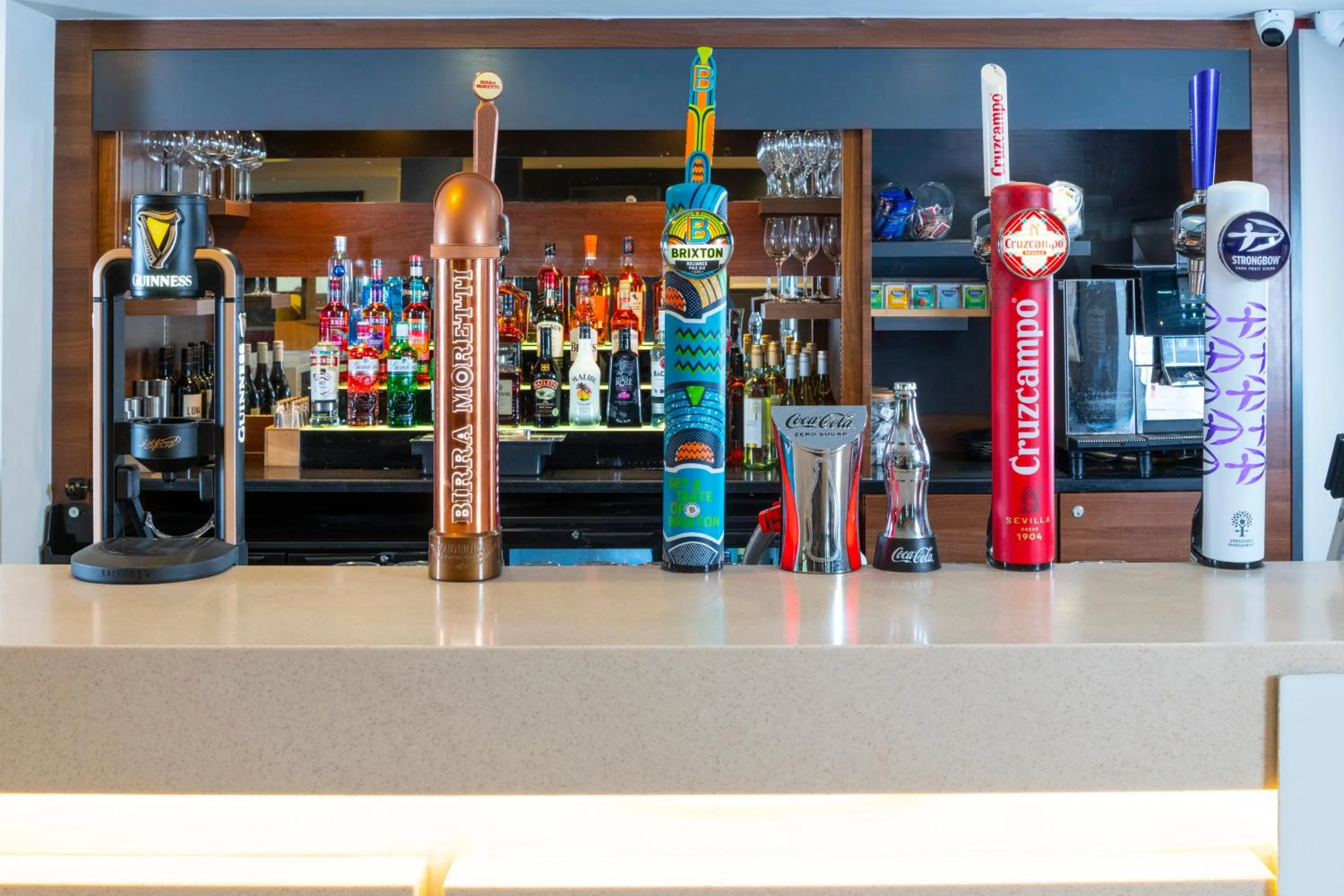 Lounge or bar in Holiday Inn Express Northampton - South by IHG