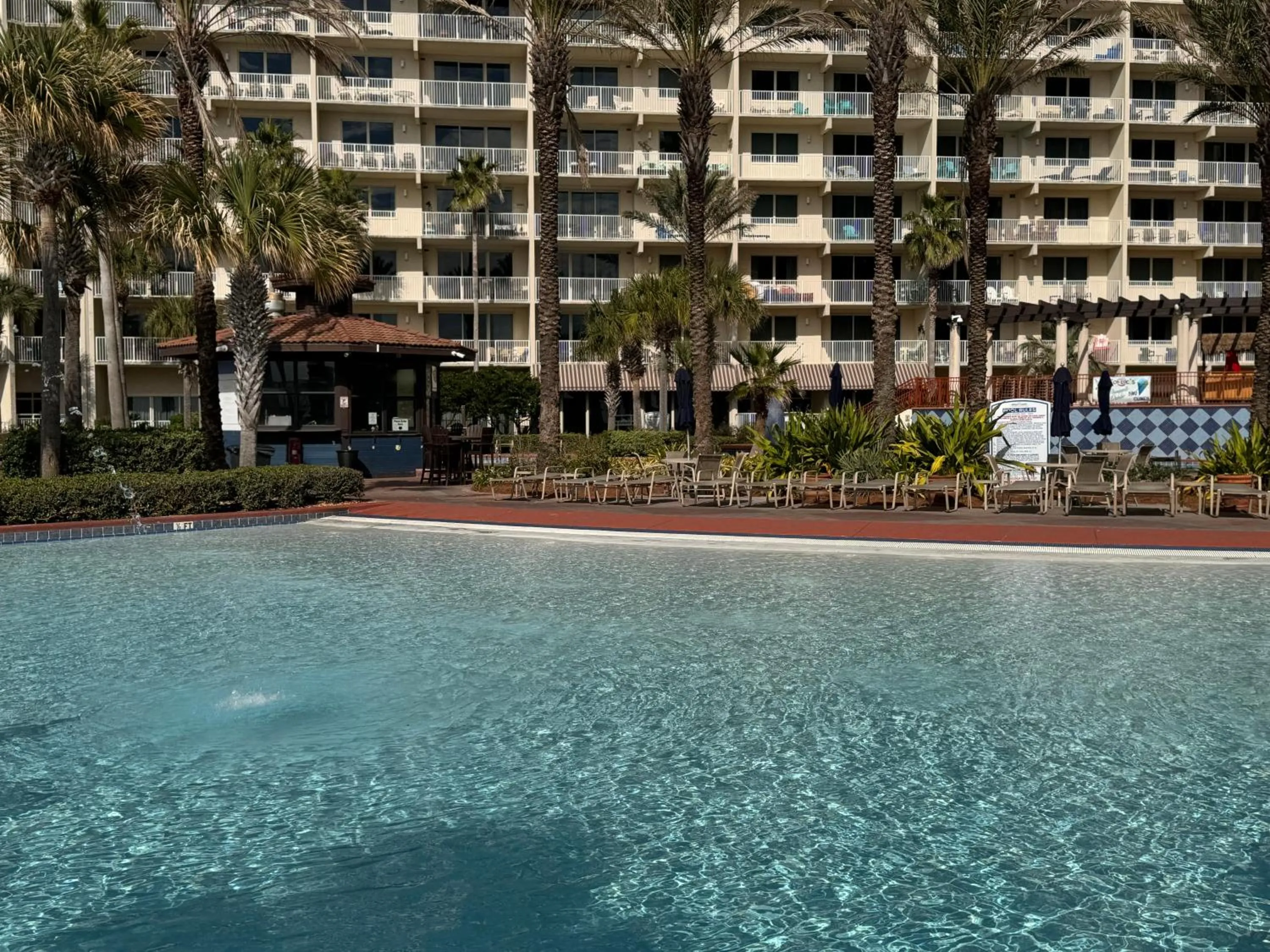 Swimming pool in Shores of Panama Resort