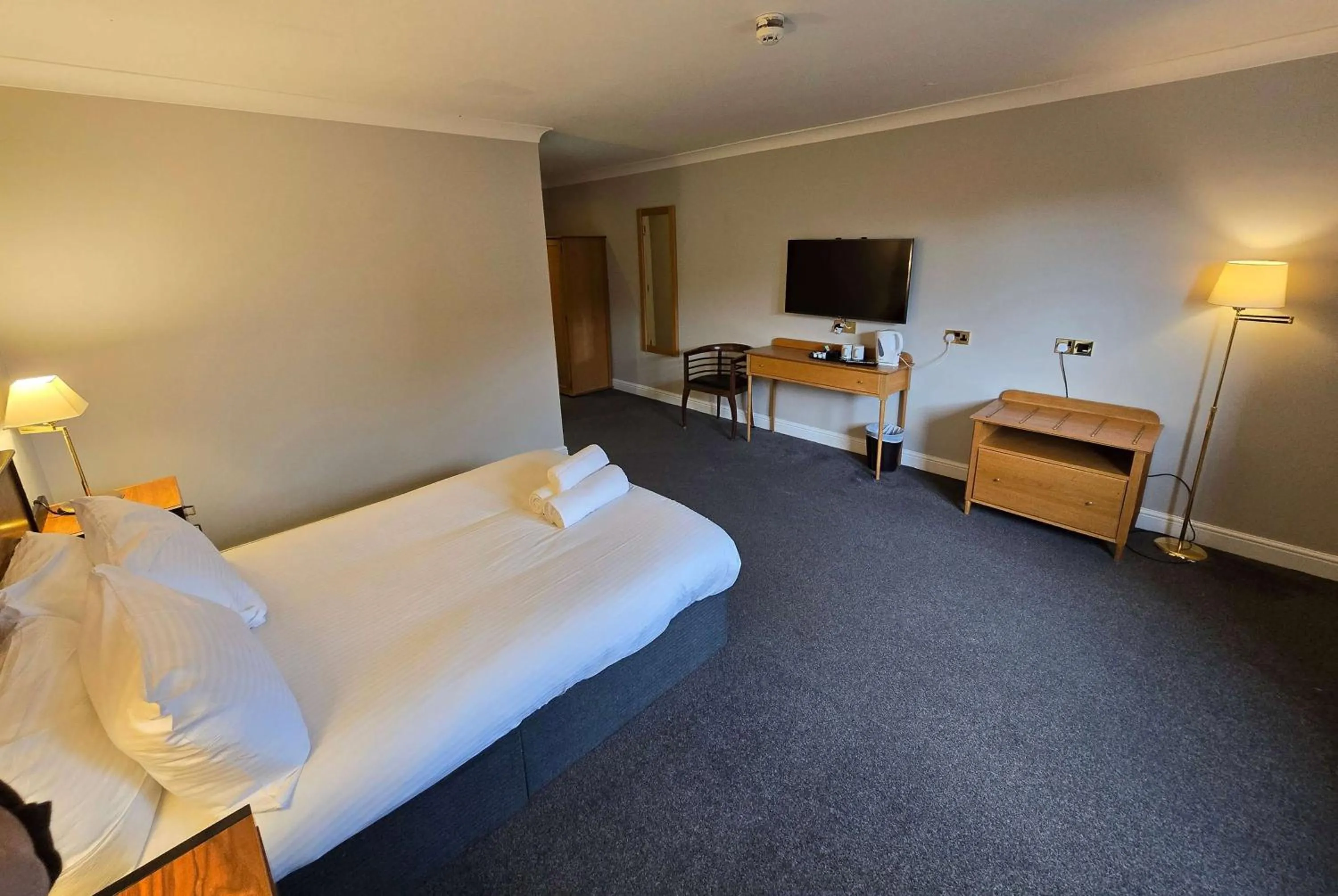 Photo of the whole room in Staindrop Hotel