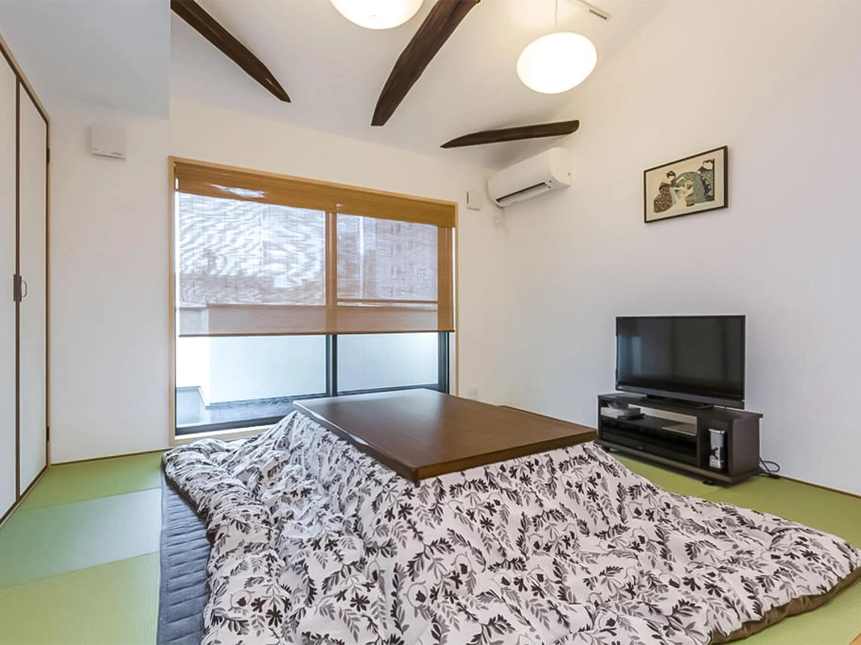 Living room, Bed in Aya inn Karasuma gojo