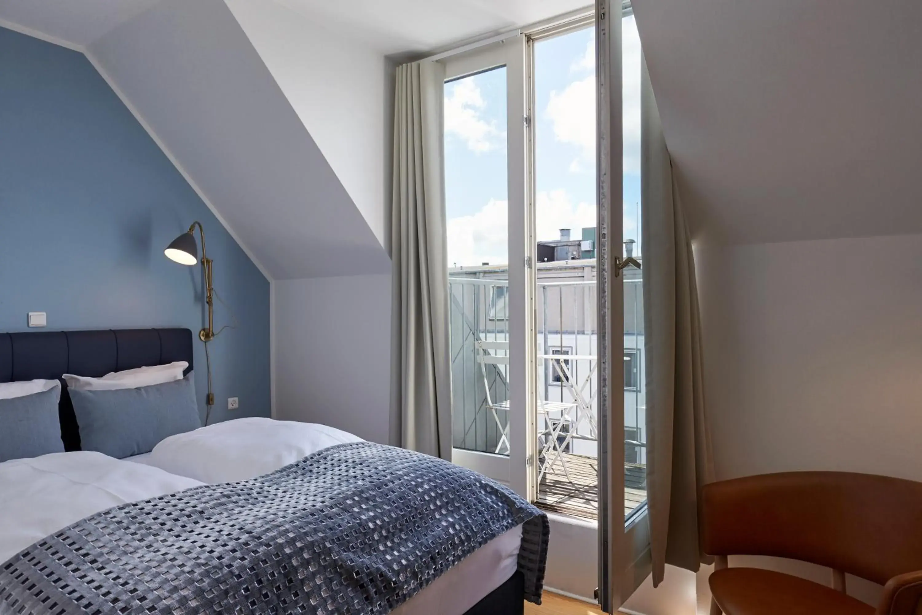 Small Double Room with Balcony in Copenhagen Strand Small Double Room with Balcony in Copenhagen Strand