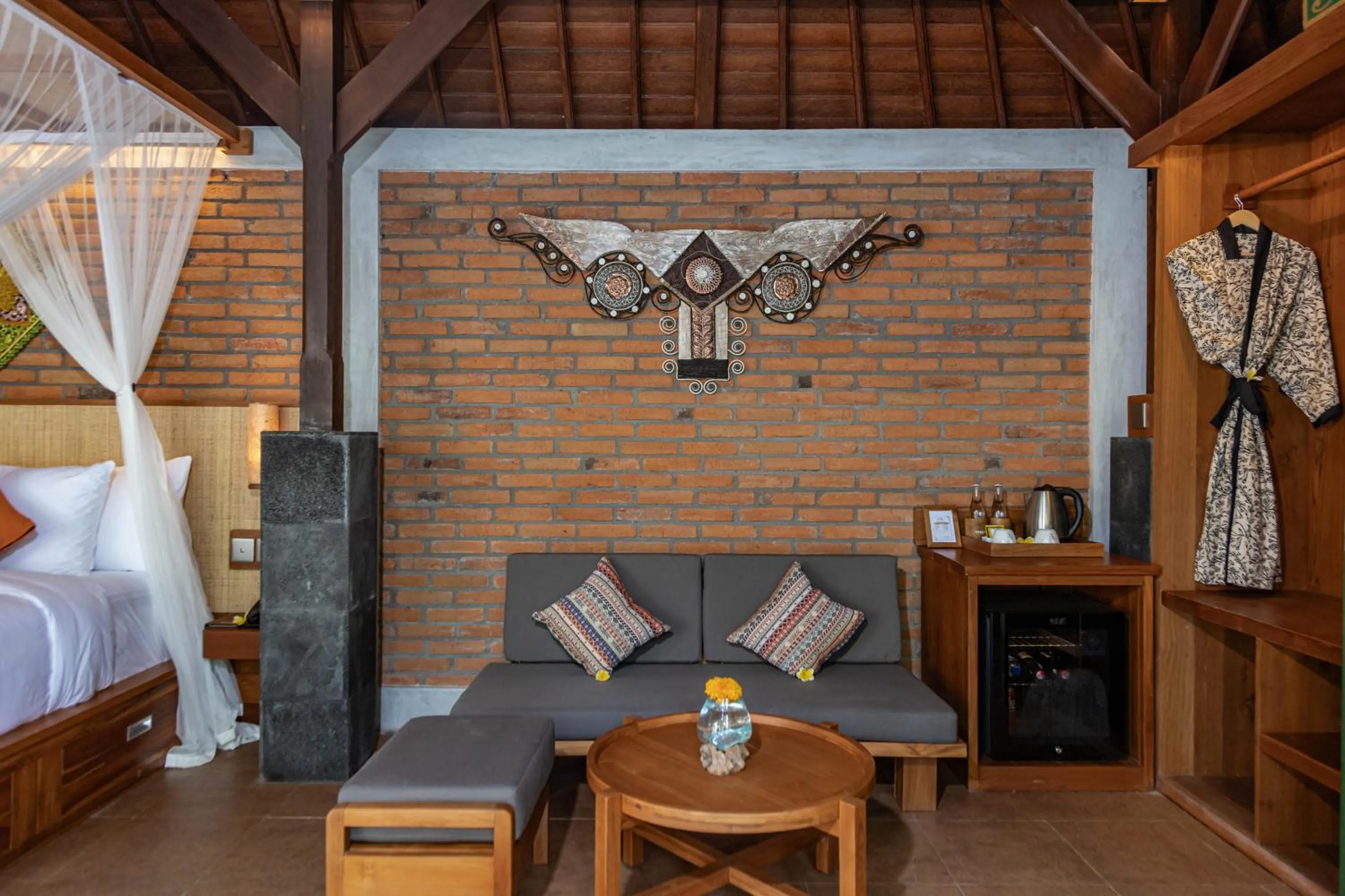 Seating area, Bed in Yana Villas Kemenuh by GenuineHost