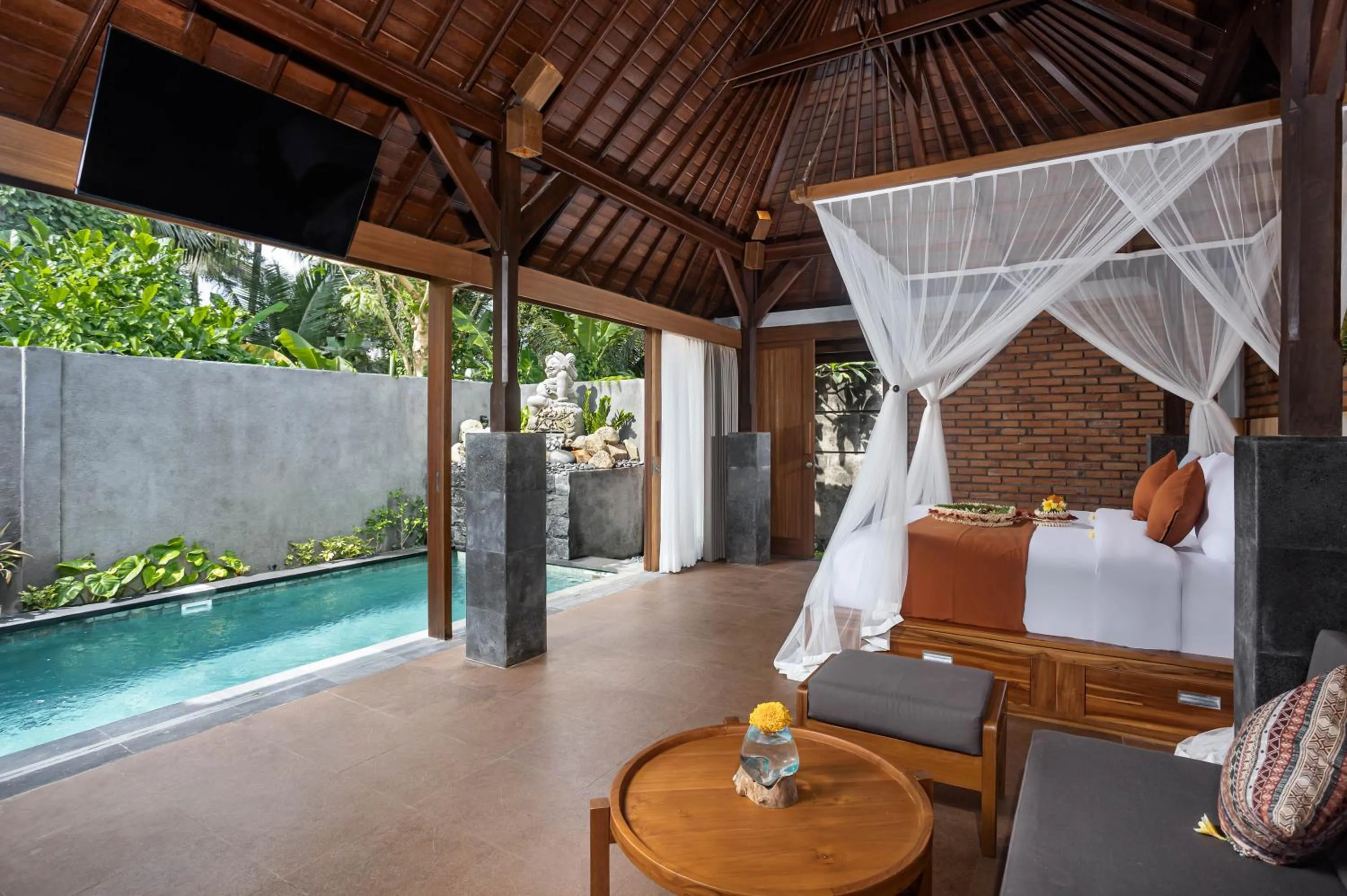 Bedroom in Yana Villas Kemenuh by GenuineHost