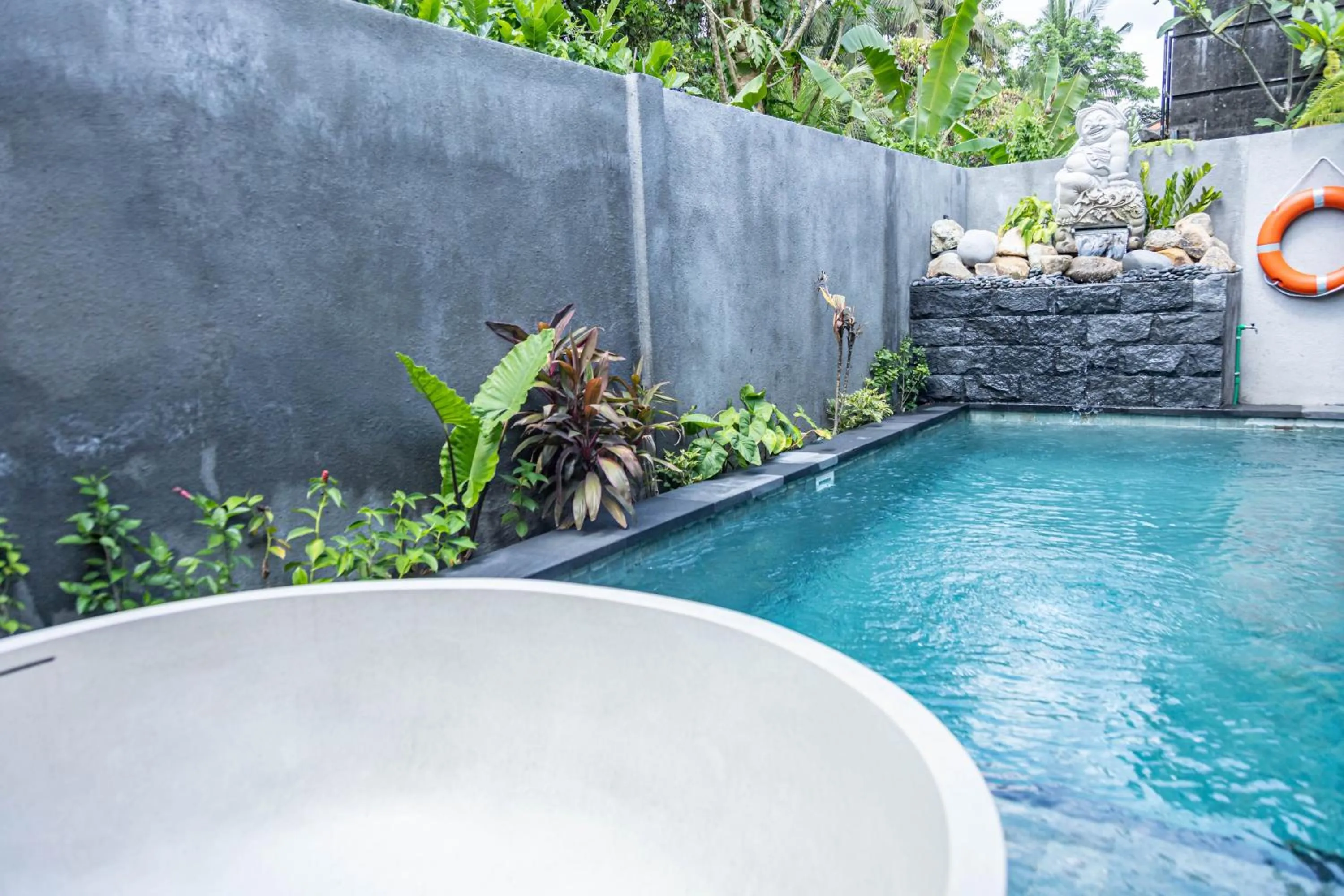 Pool view in Yana Villas Kemenuh by GenuineHost