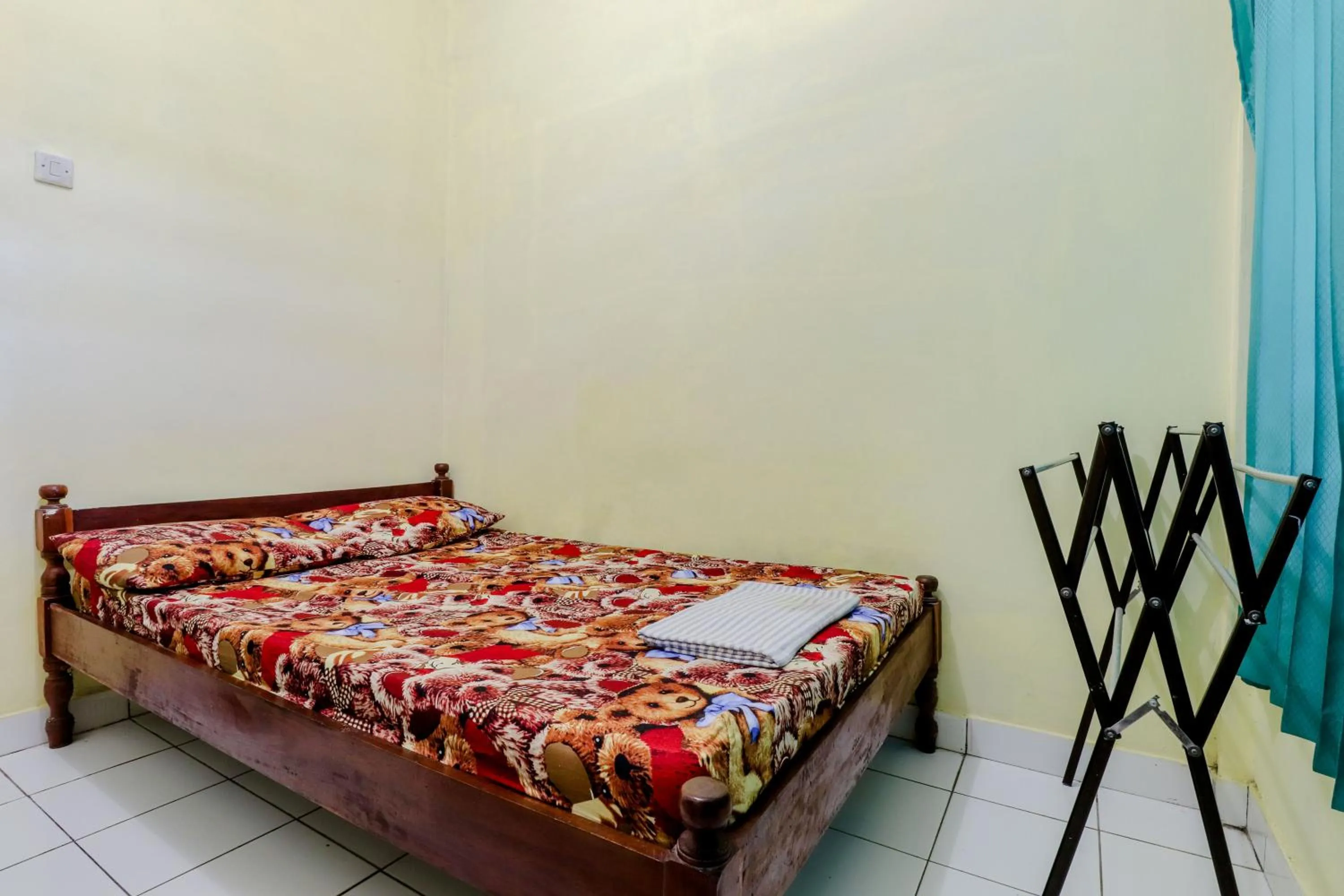 Bedroom, Bed in Hotel Kukup Indah