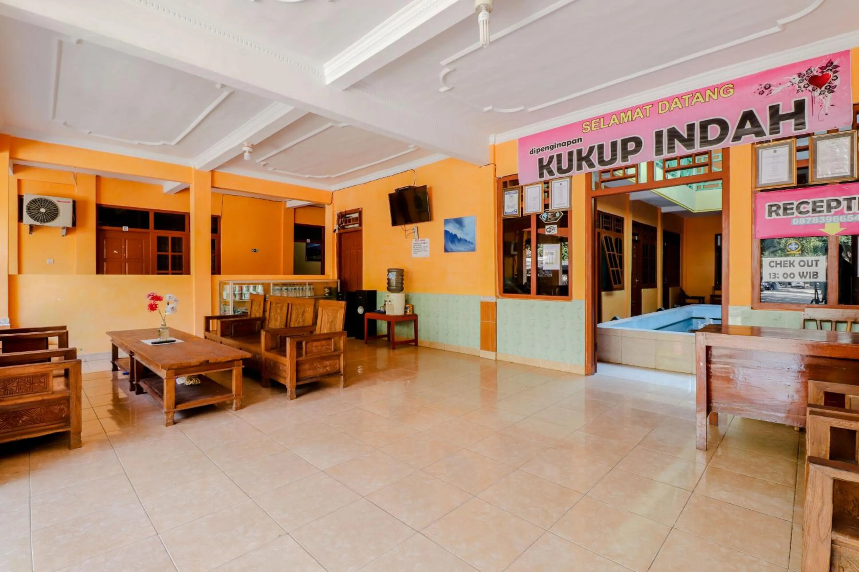 Lobby or reception in Hotel Kukup Indah