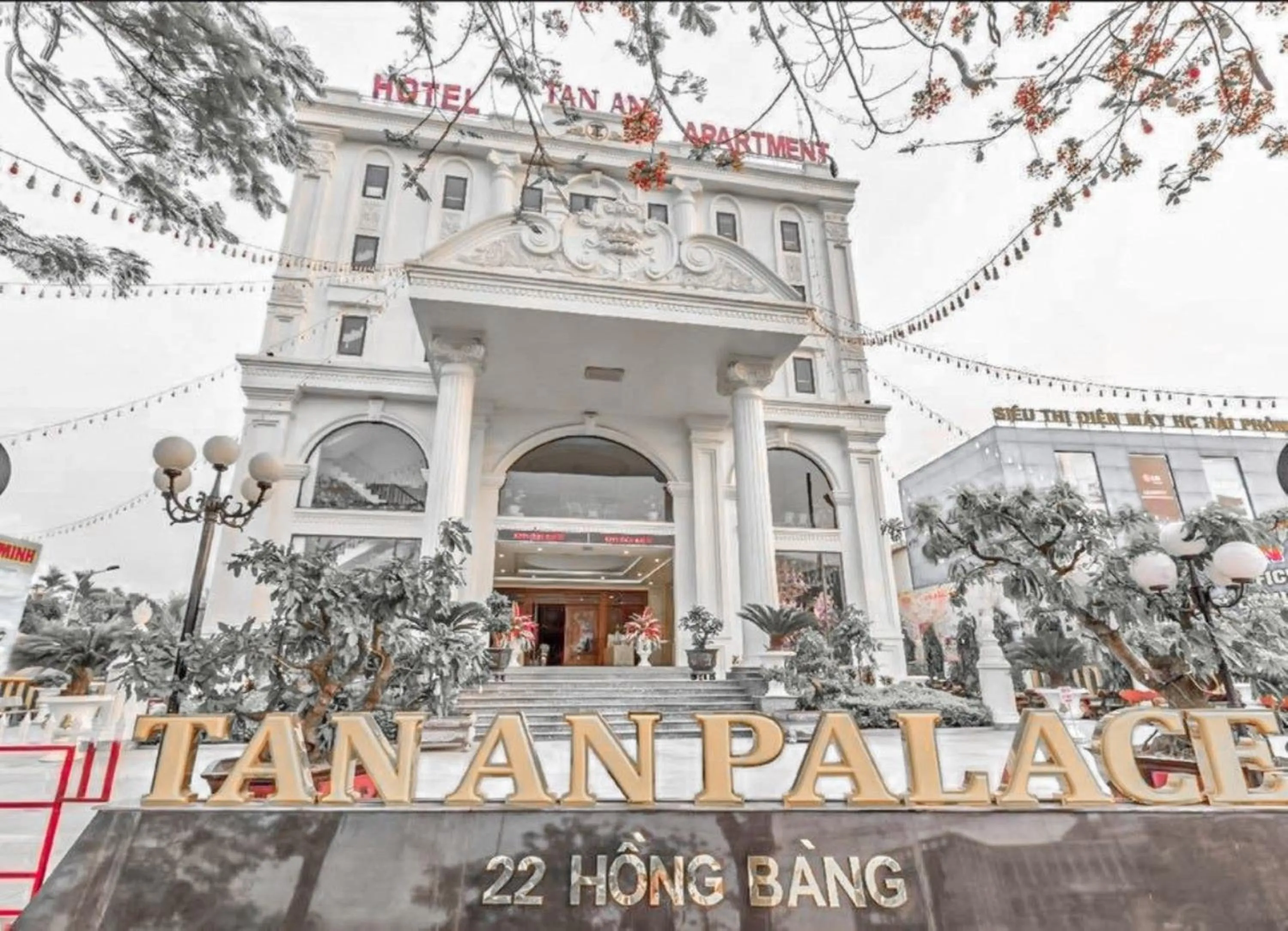 Property building in Tan An Palace