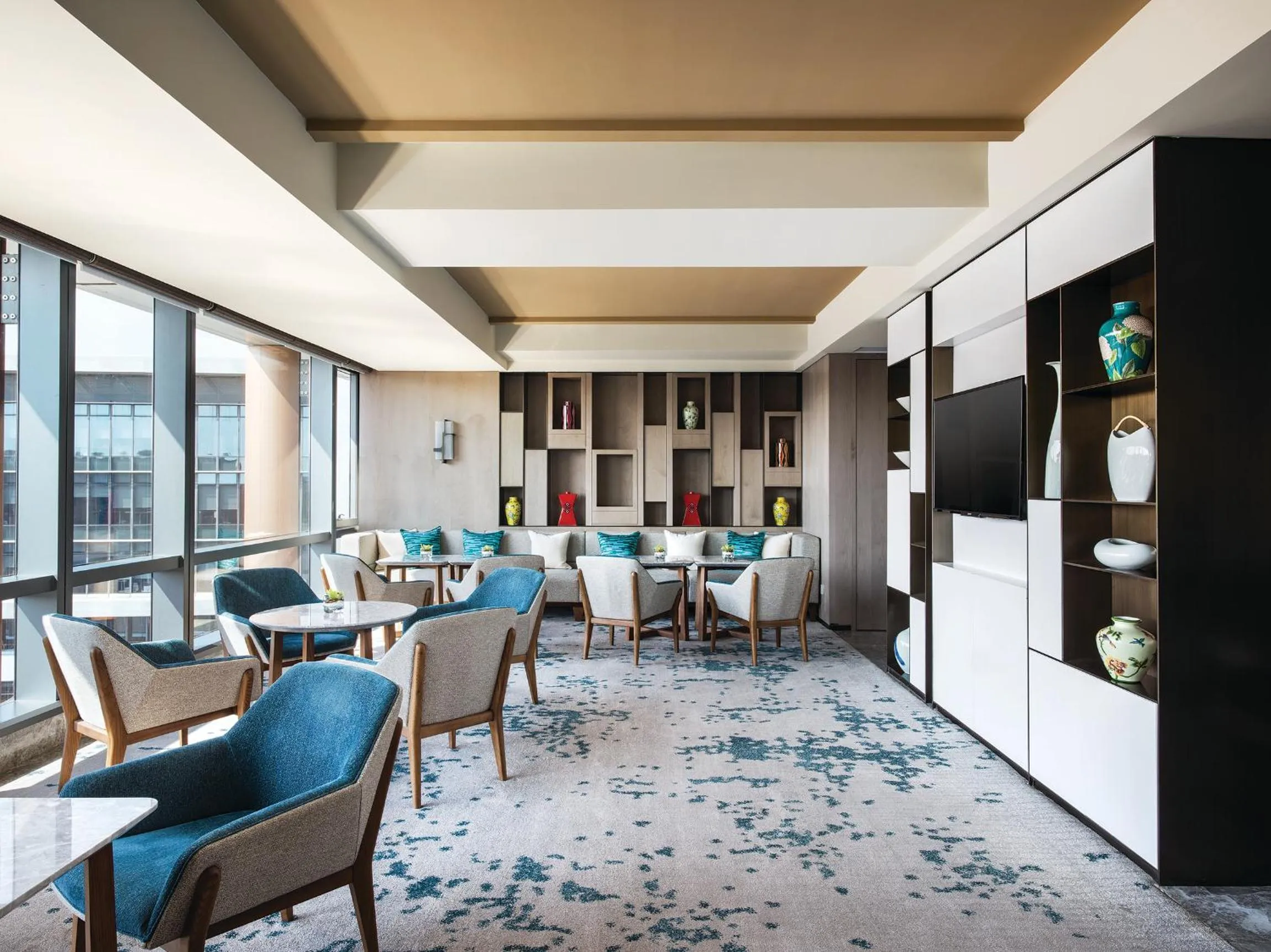 Lounge or bar in Cordis Shanghai Hongqiao (Langham Hospitality Group)