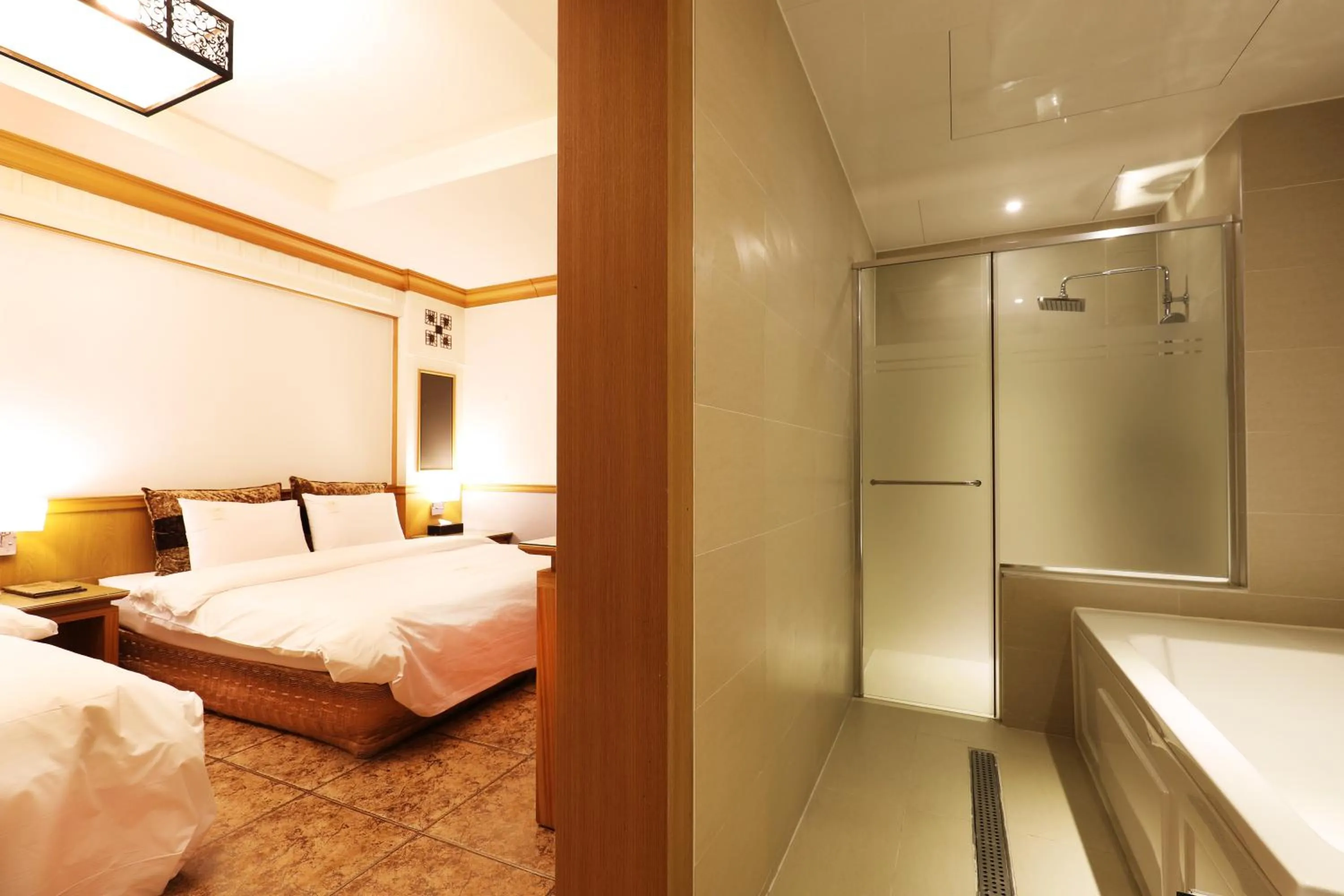 Bed in Bucheon SR Hotel