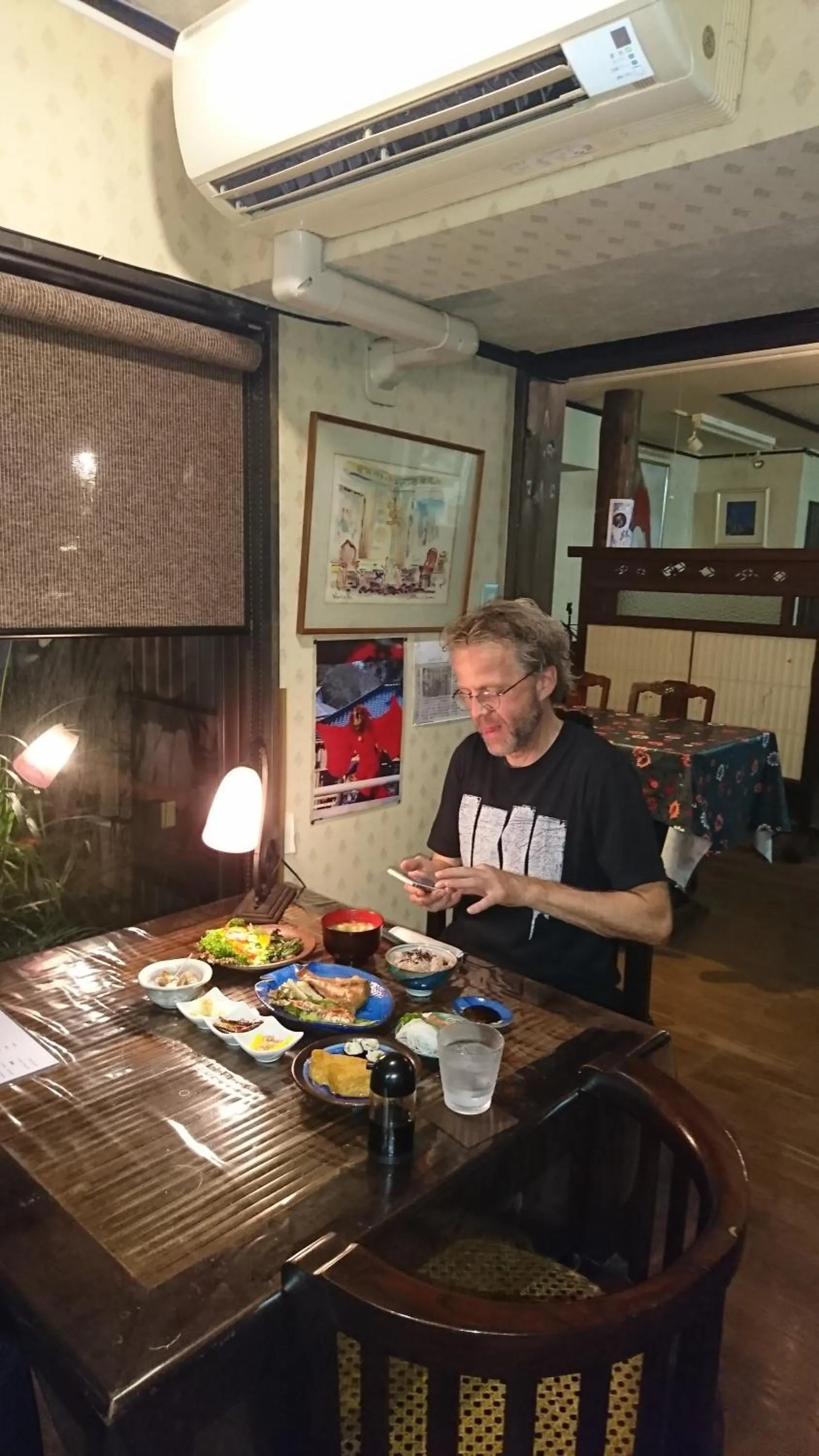 People in Live Cafe Hisui no Umi