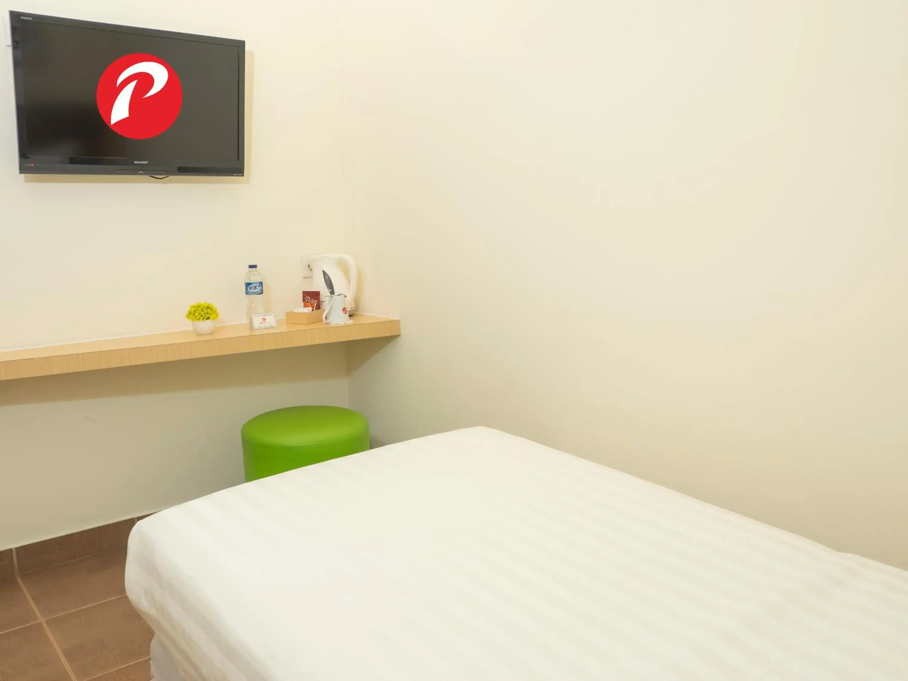 Standard Single Room in d'primahotel Airport Jakarta Terminal 1A Standard Single Room in d'primahotel Airport Jakarta Terminal 1A