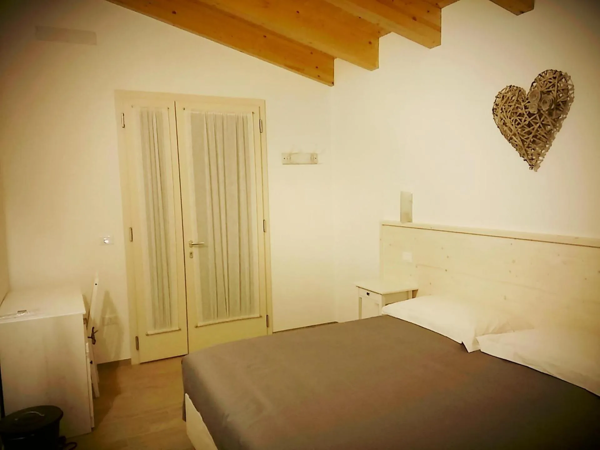 Photo of the whole room, Bed in Agriturismo Honey Farm