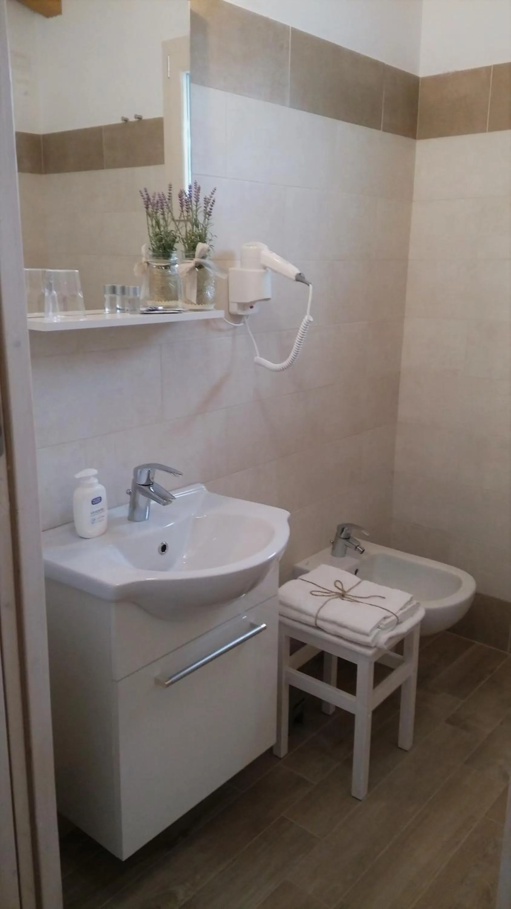 Bathroom in Agriturismo Honey Farm