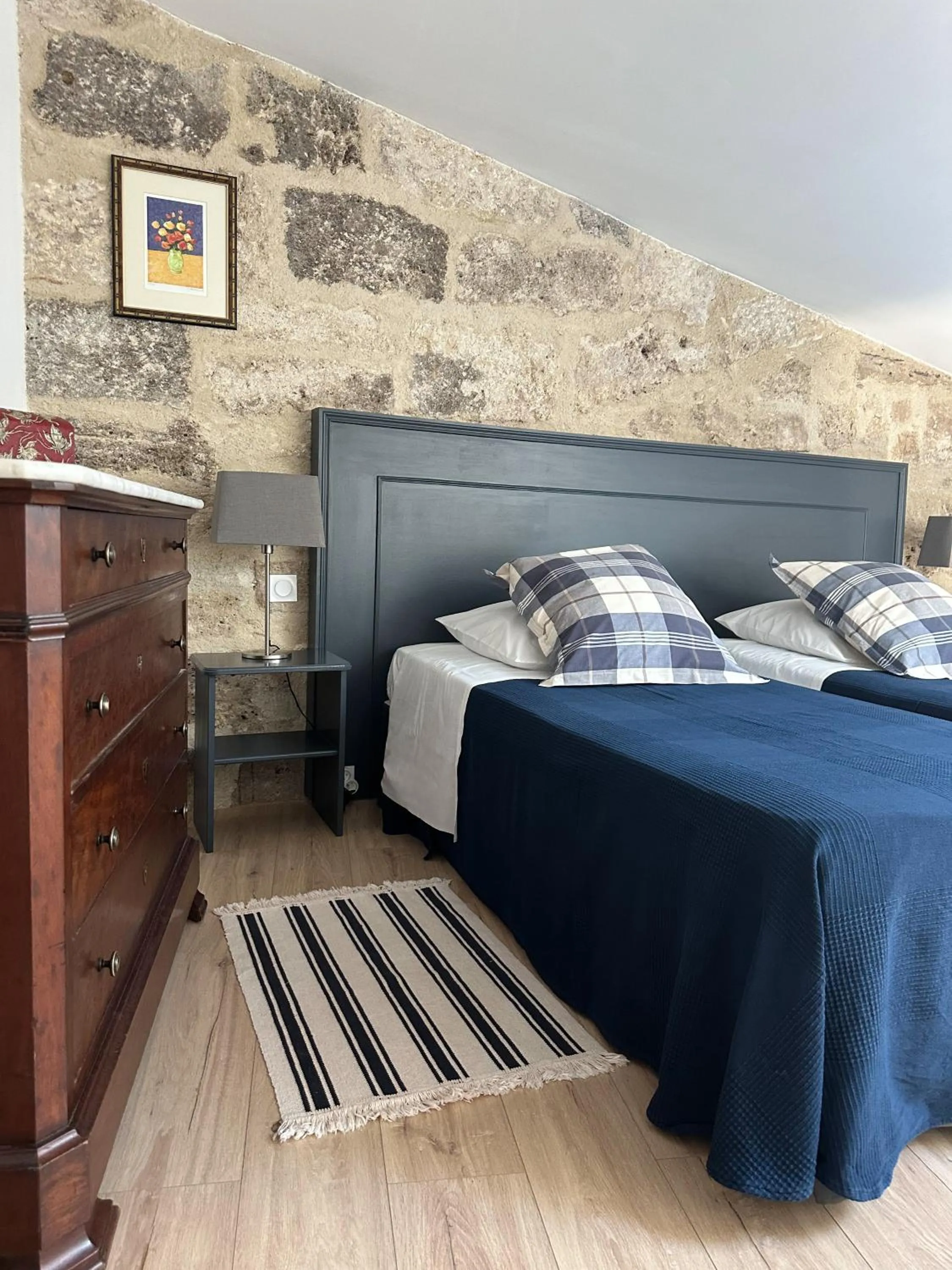 Bed in Aumes Sweet Home Chambre d'Hôtes