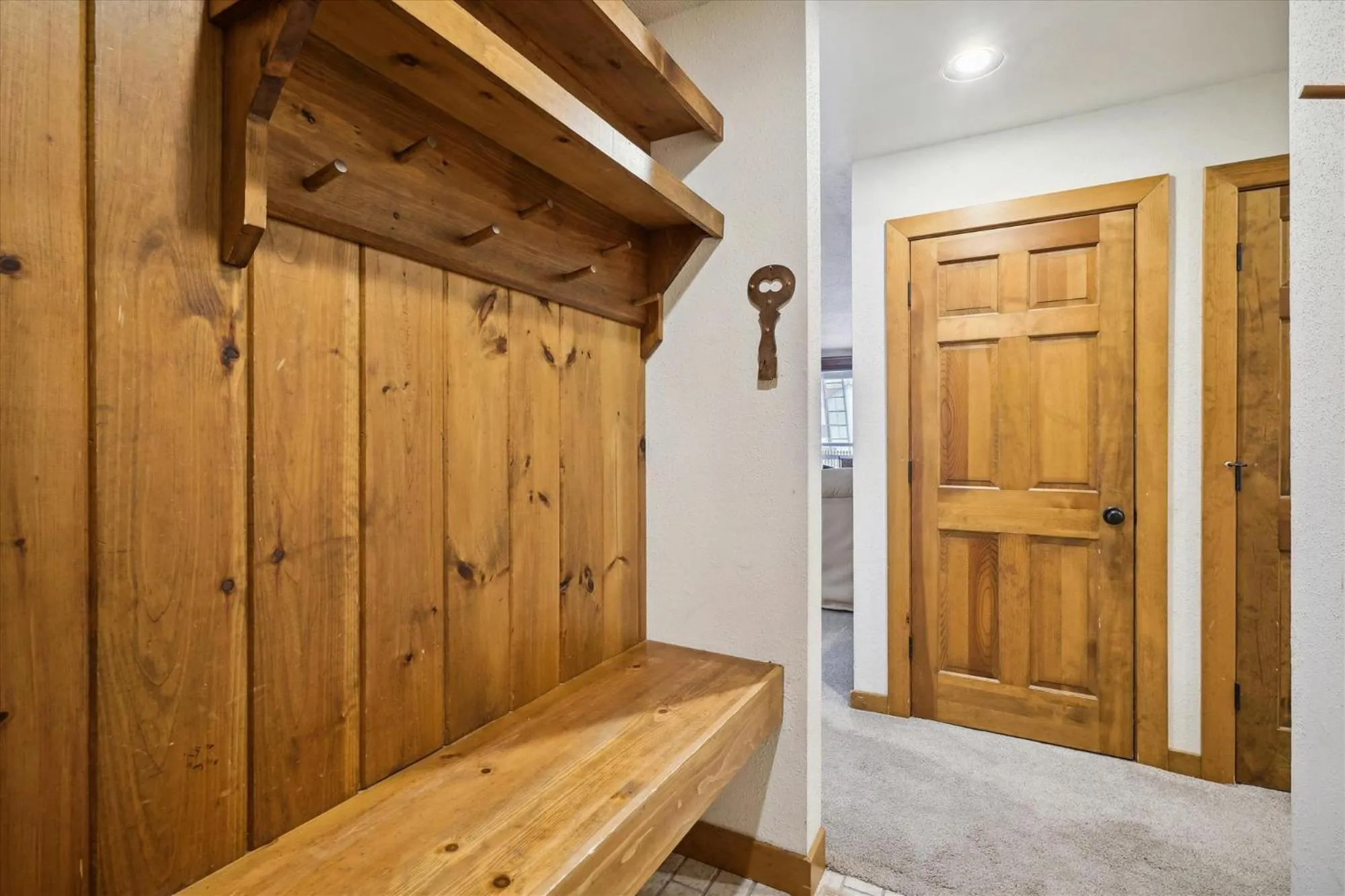 Facade/entrance in Ski on ski off, conveniently located, 2 bedroom condo with beautiful views, access to indoor pool Sunrise B3