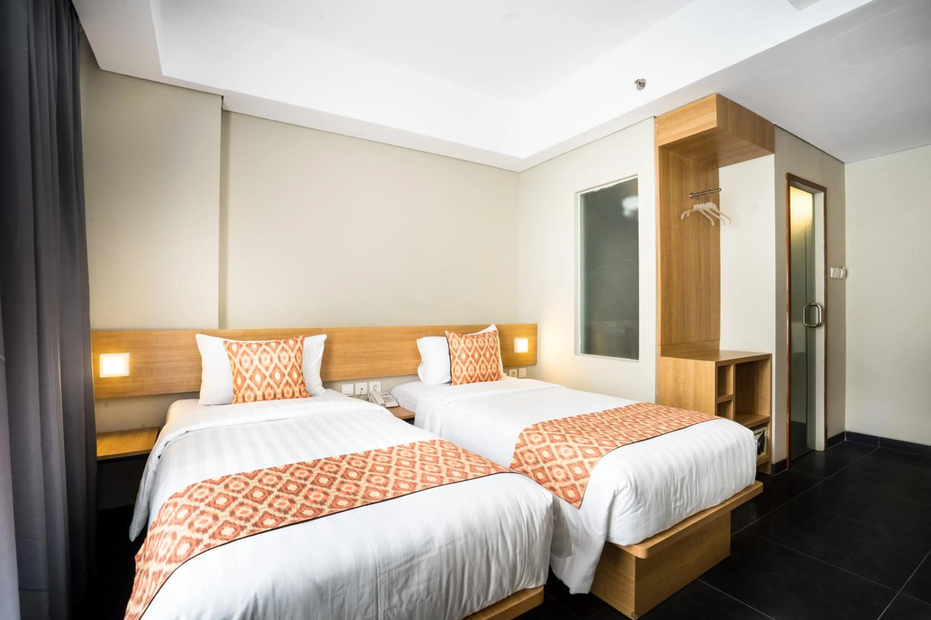 Bedroom, Bed in Maple Hotel Grogol