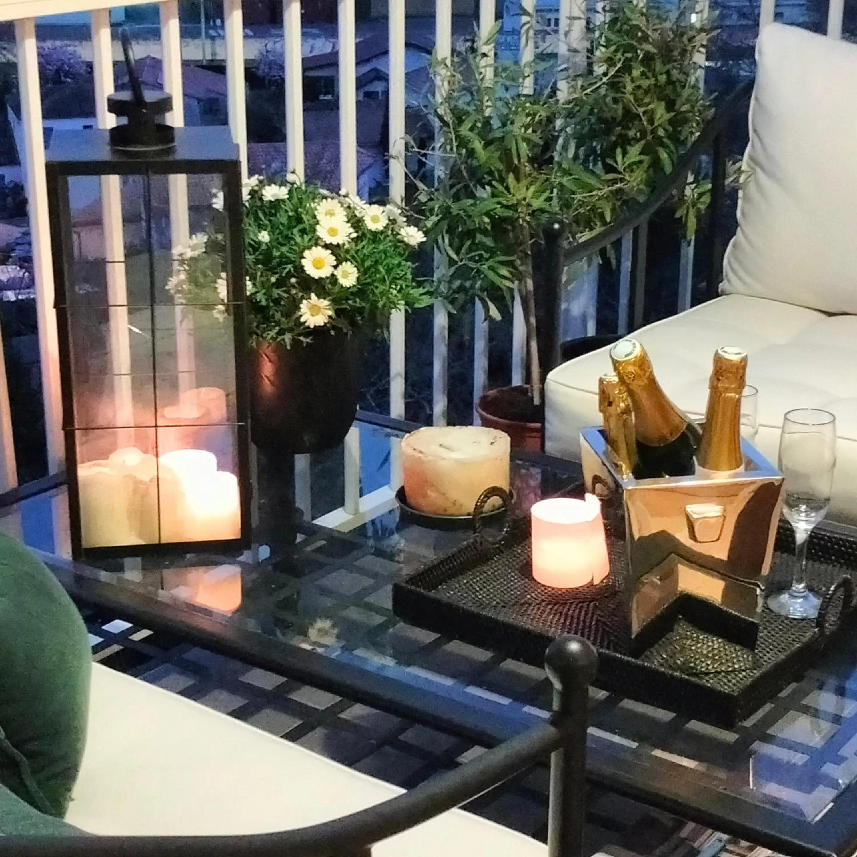 LE FORTUNY - 3 Suites, 2 apparts, 1 chambre - proche TRAM ligne aéroport et parking gratuit