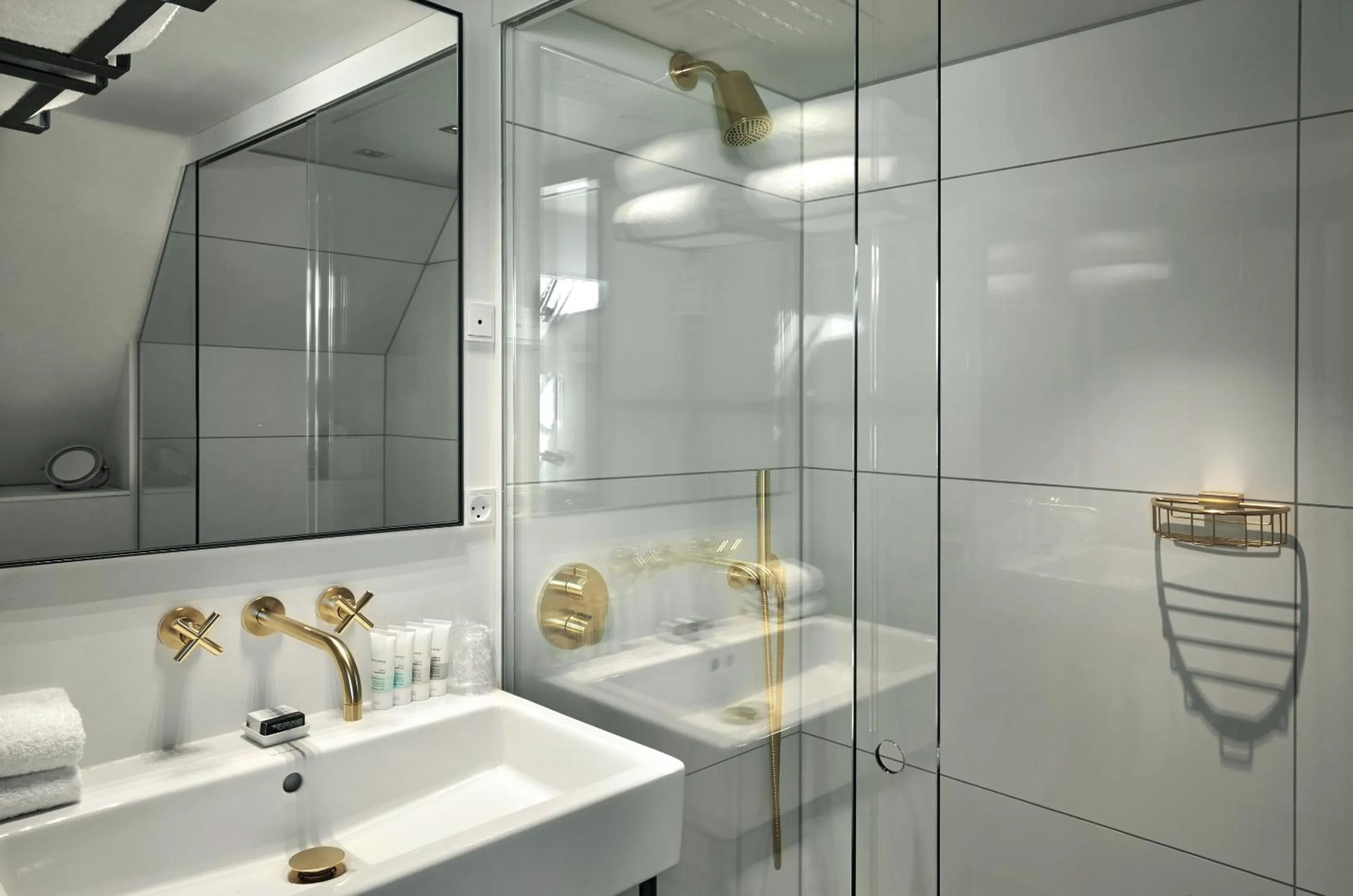 Bathroom in 71 Nyhavn Hotel