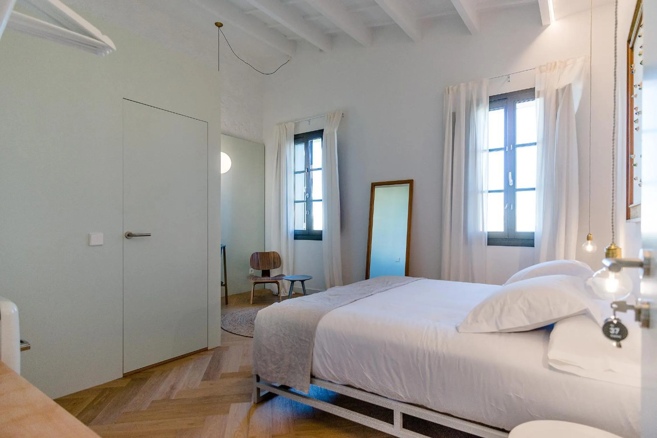 Photo of the whole room, Bed in Sodium Boutique Hotel