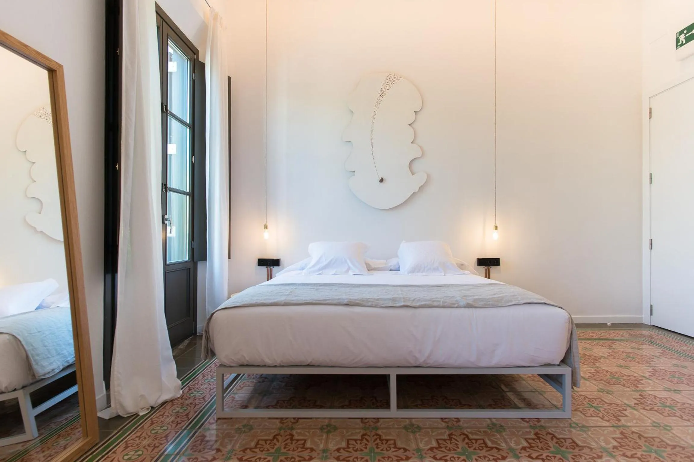 Photo of the whole room, Bed in Sodium Boutique Hotel