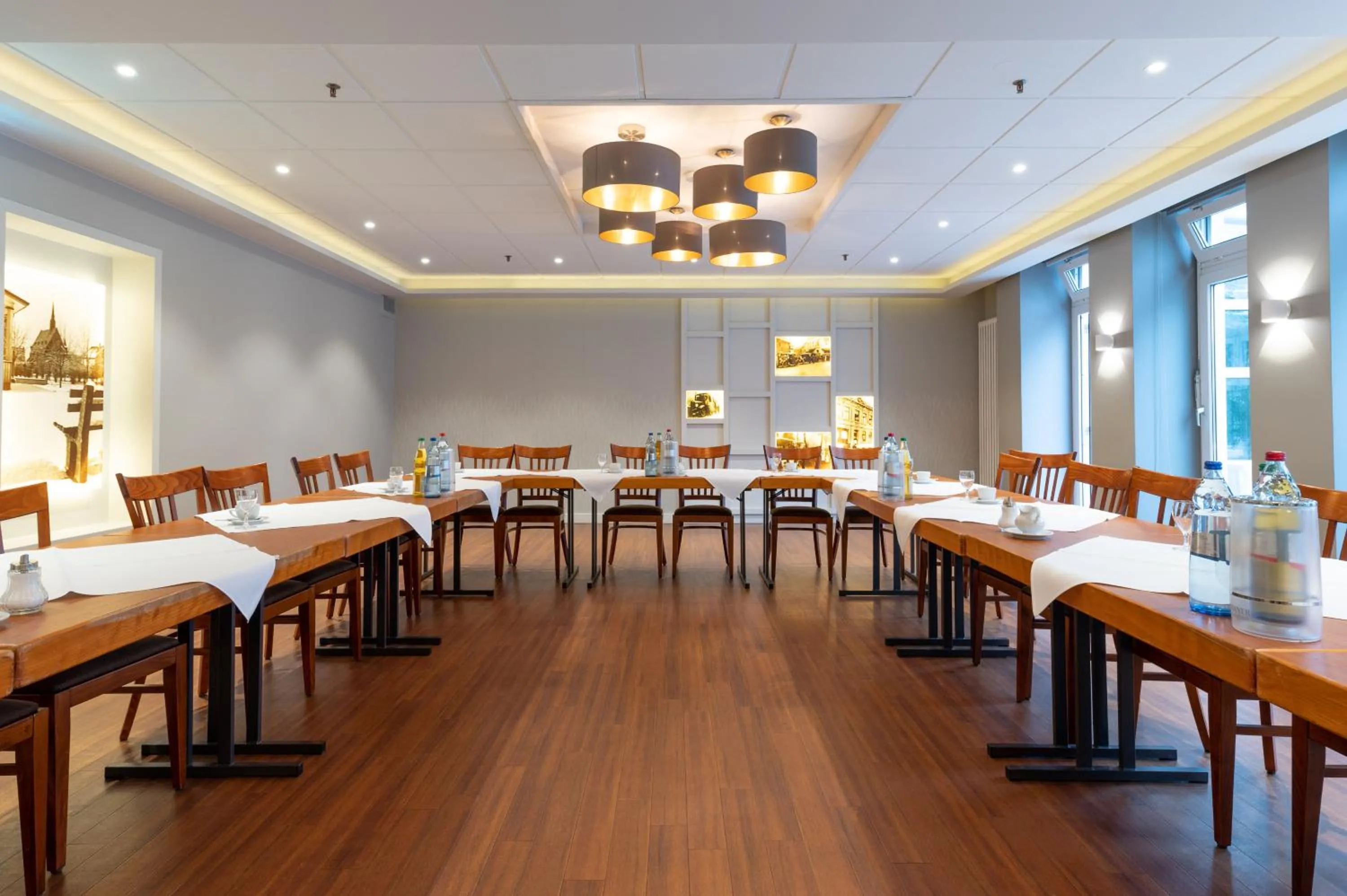 Business facilities in Hotel im Park