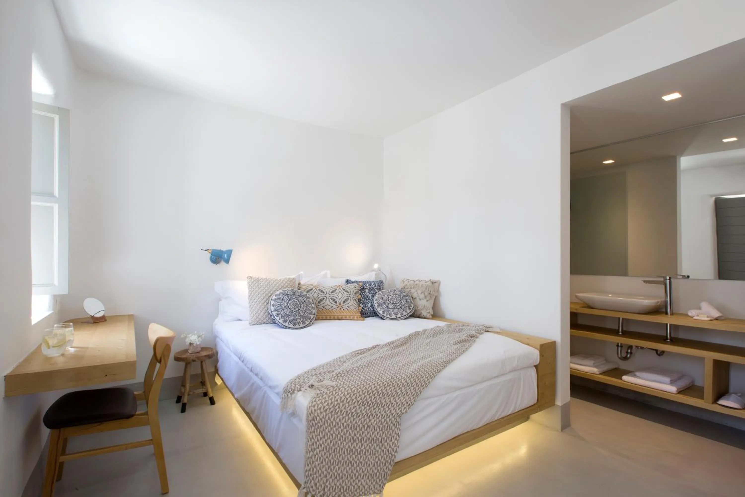 Double Room with Garden View in Dreambox Mykonos Suites and Mini Villas
