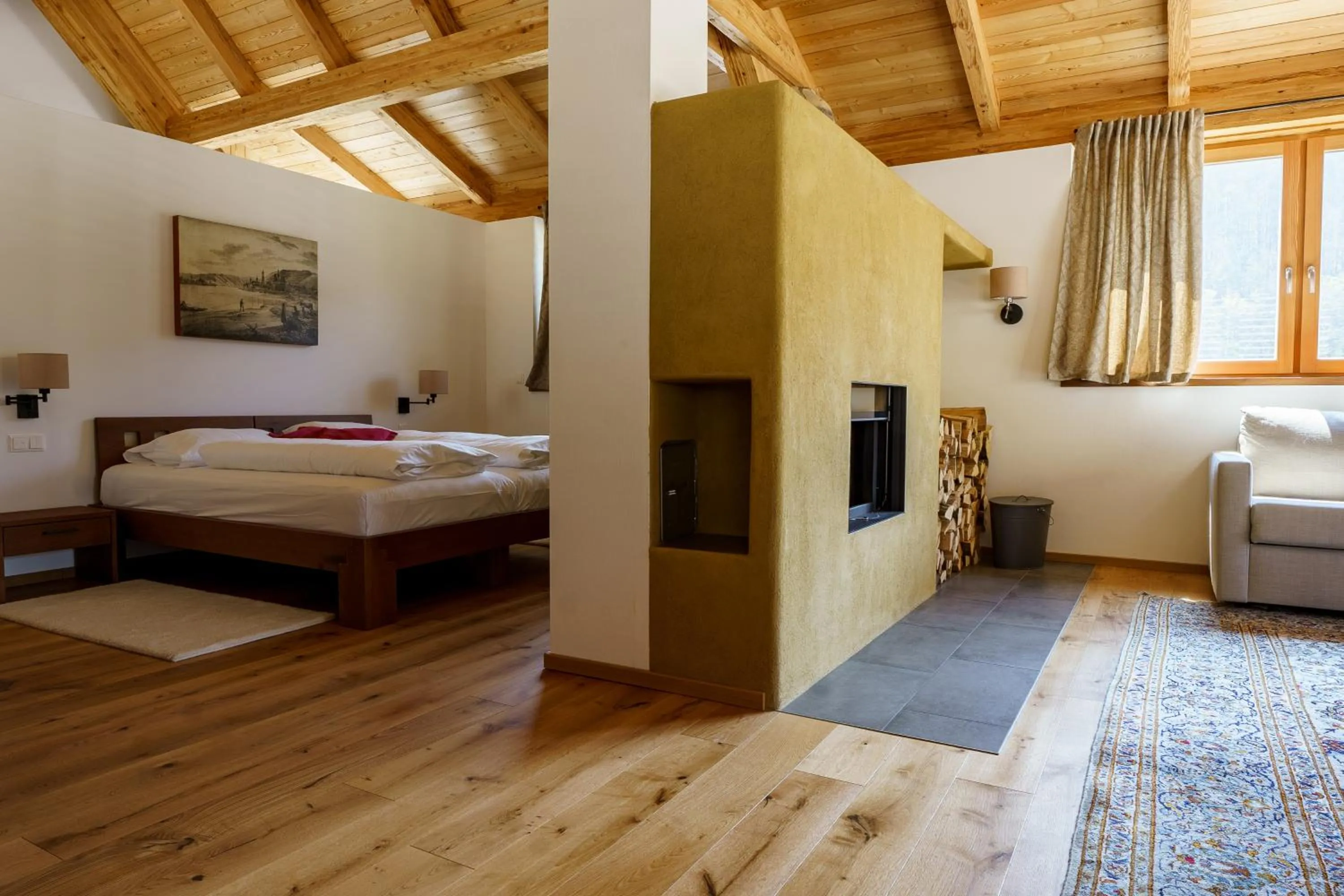 Photo of the whole room, Bed in Weinhaus Nigl - Hotel, Restaurant und Spa