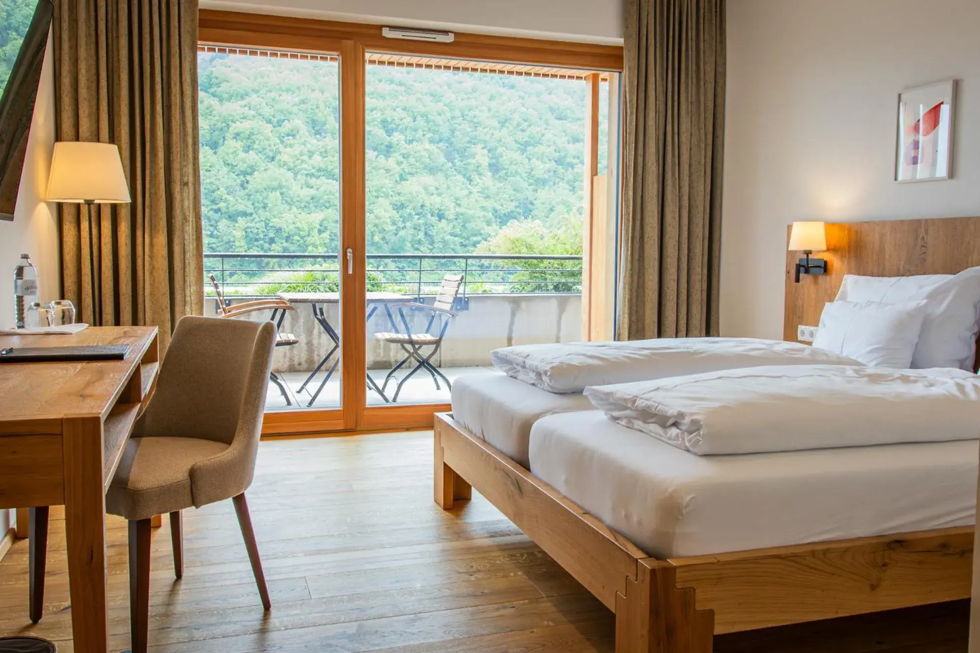 Double Room with Terrace - single occupancy in Weinhaus Nigl - Hotel, Restaurant und Spa Double Room with Terrace - single occupancy in Weinhaus Nigl - Hotel, Restaurant und Spa